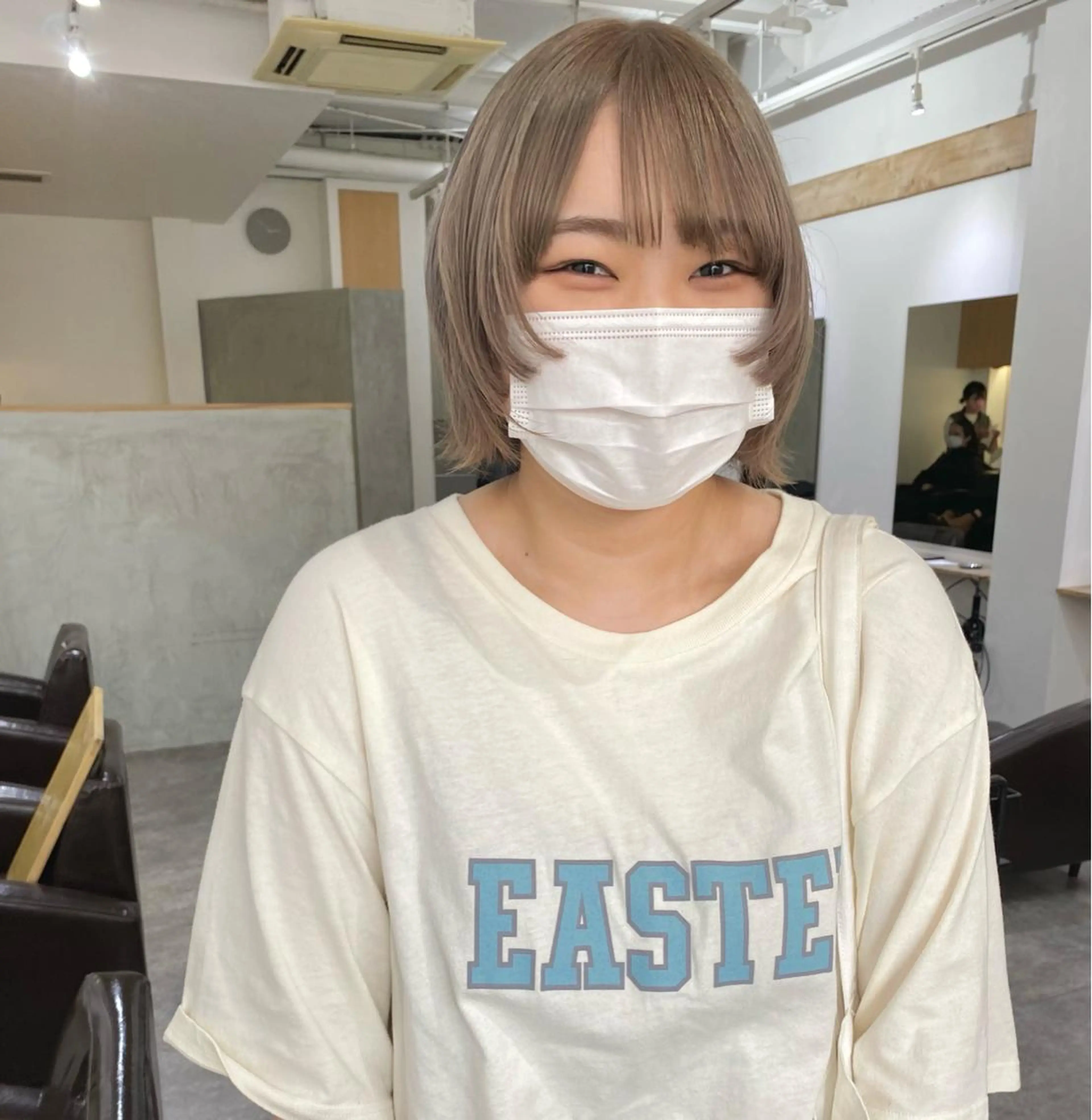 ショート カラー ベージュカラー ハイトーンカラー ハイトーンベージュ ヘアカラー 森貴裕/ベージュ/ パーマ/オリーブのヘアスタイル