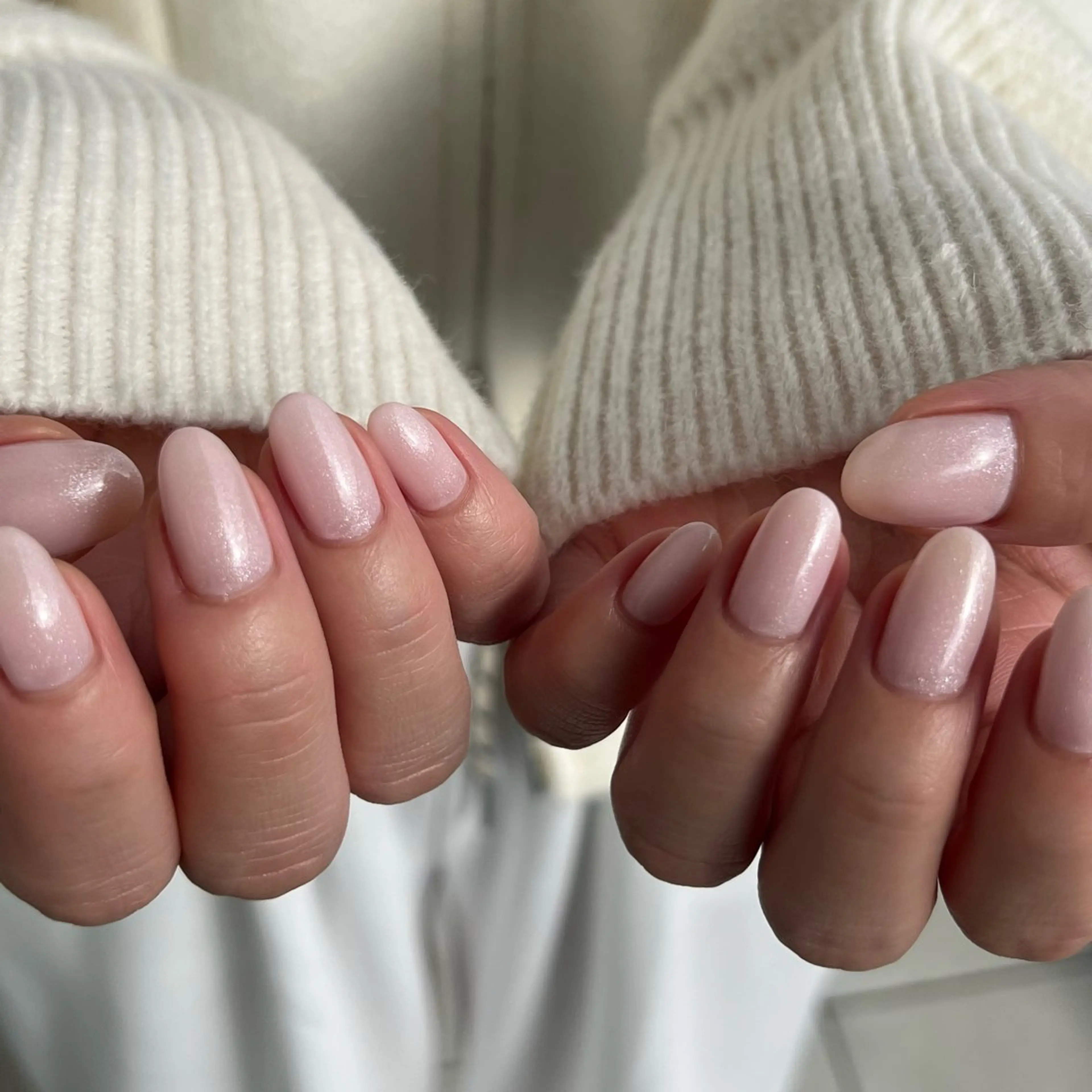 〘one color 限定〙hand ＆ foot ジェルネイル✴️の写真