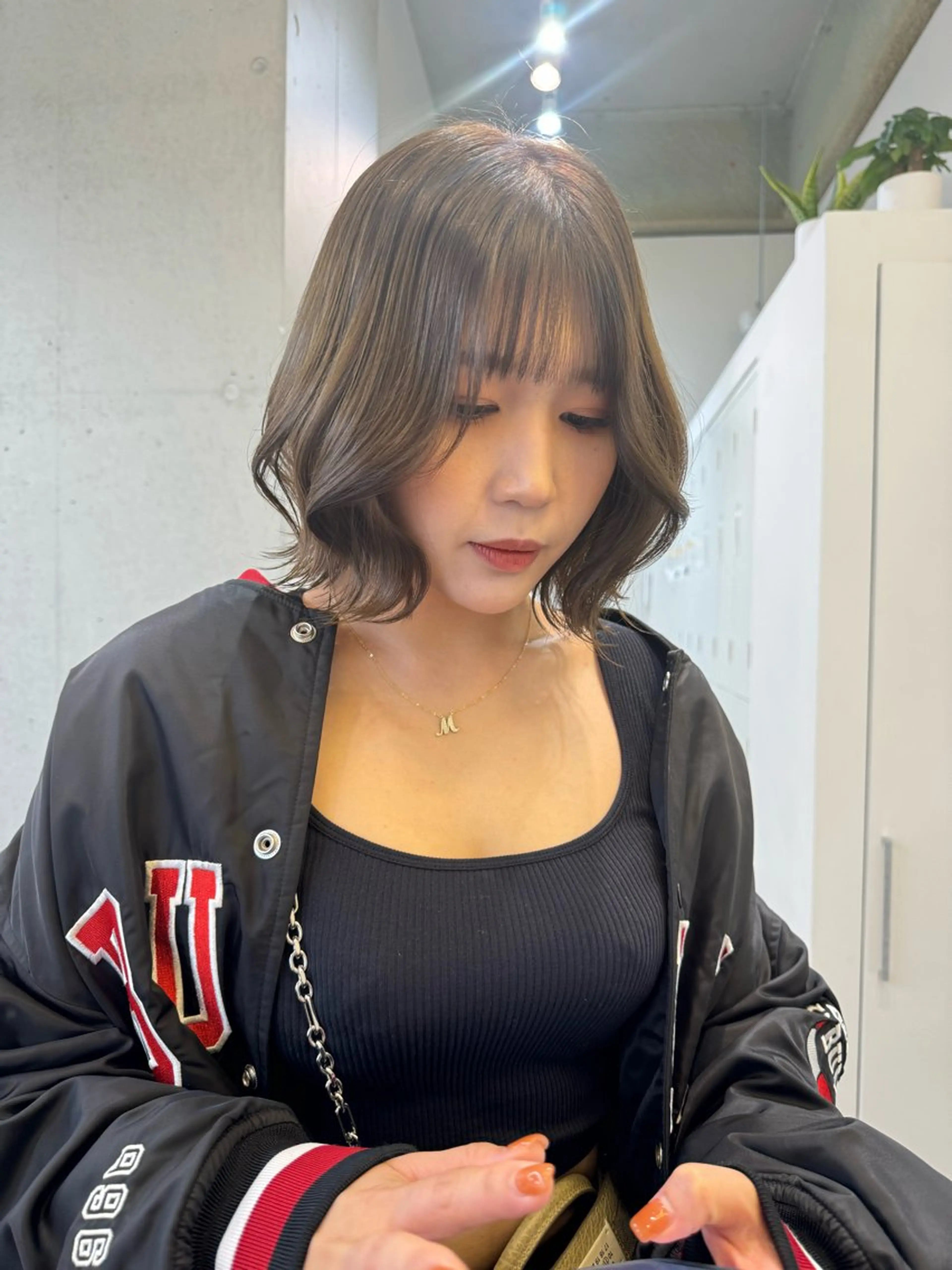 ミディアム ボブ くびれヘア 韓国風ヘア くびれレイヤー レイヤーカット カット ヘアカラー トリートメント 戸塚 直人のヘアスタイル