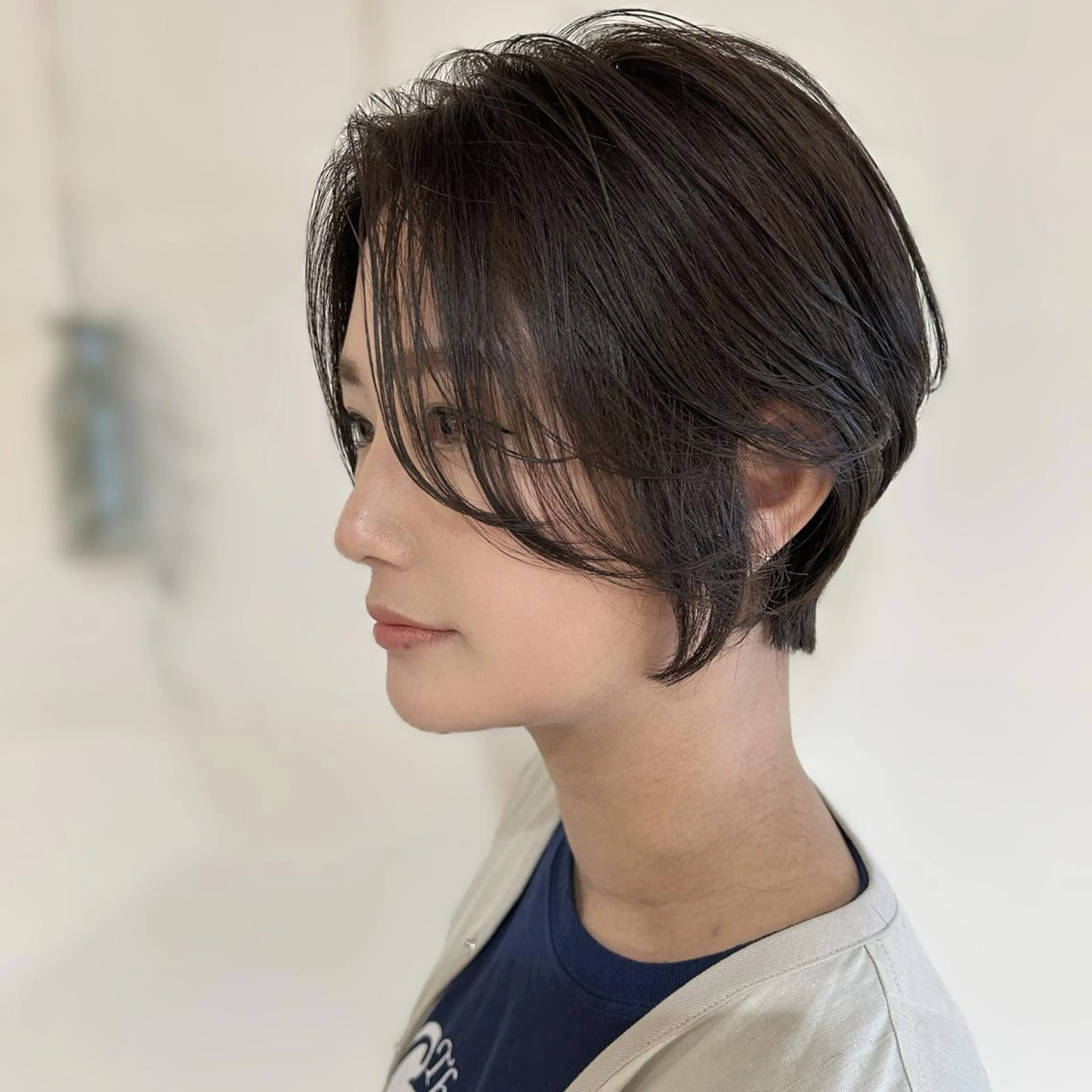 ショート ショートボブ ハンサムショート 丸みショート ボブ くびれヘア カット Halo/長居美容室 似合わせカット/ロキのヘアスタイル