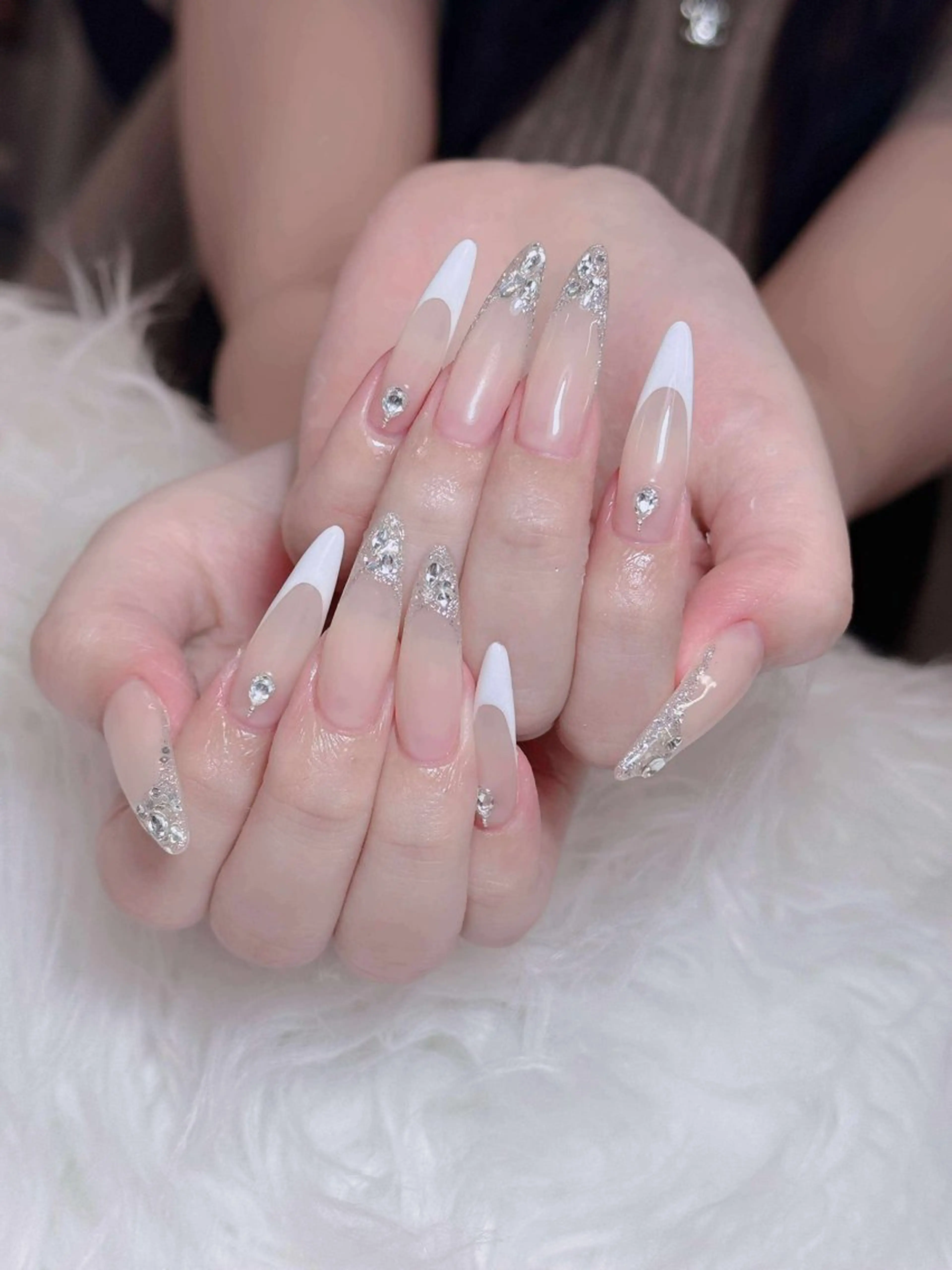 ネイル オーロラネイル チークネイル フットネイル フレンチネイル 韓国ネイル ハンドネイル Lumi Nailのネイルデザイン