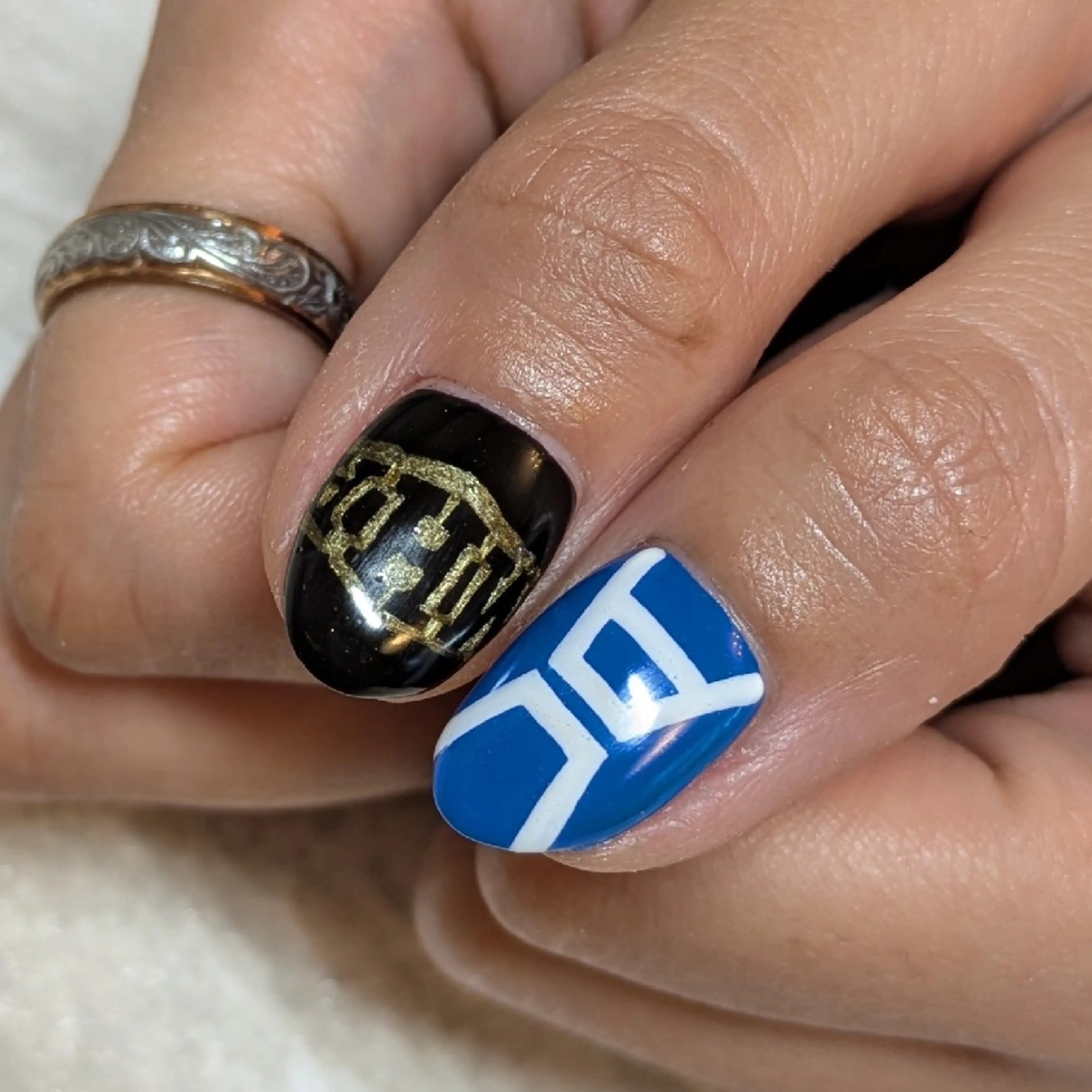 ネイル ジェヌインネイル 河内のネイルデザイン