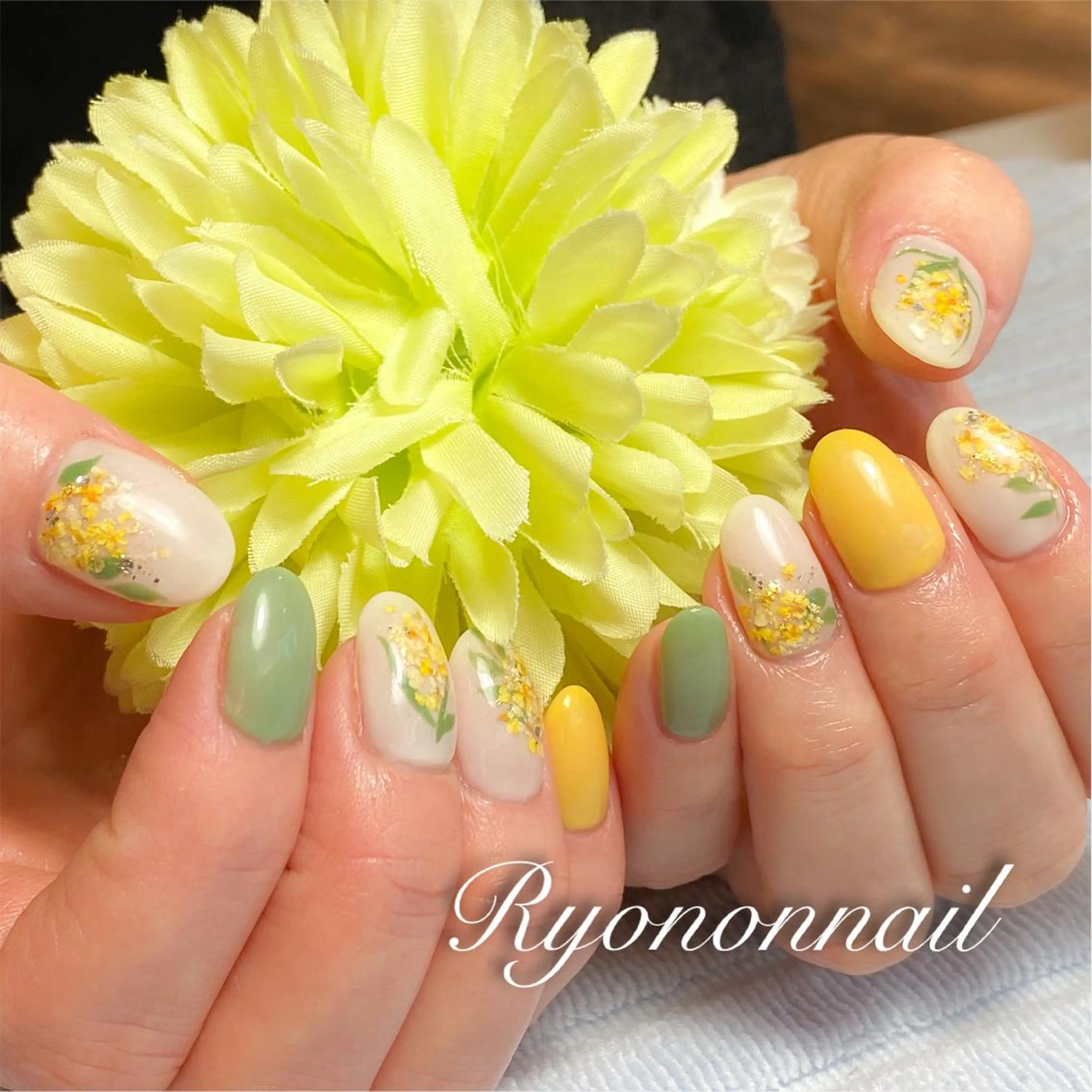 ネイル Ryononnail(リョノンネイル)所属・Ryononnail 上谷典子のネイルデザイン