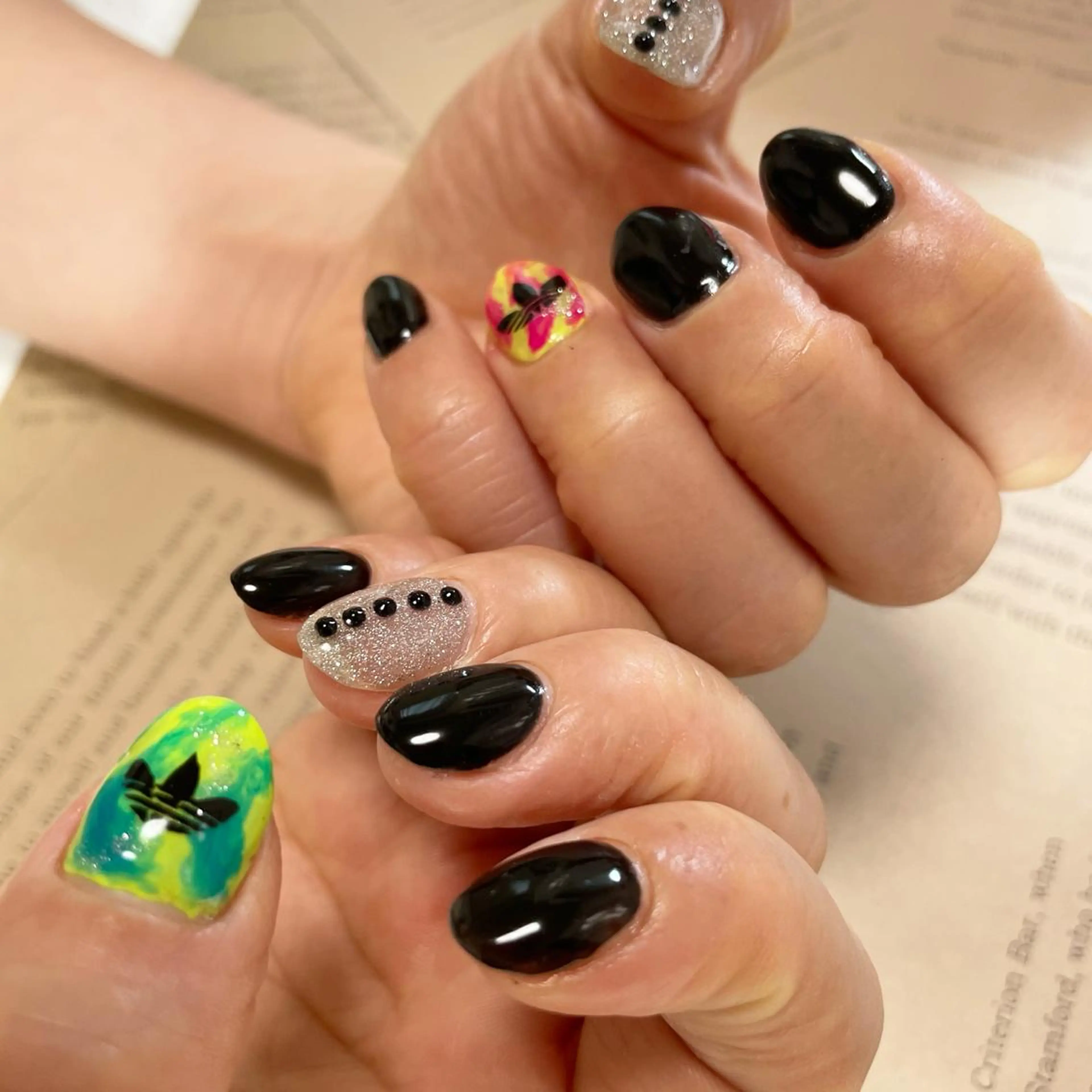 ネイル nail.gorin所属・吉村 優子のネイルデザイン