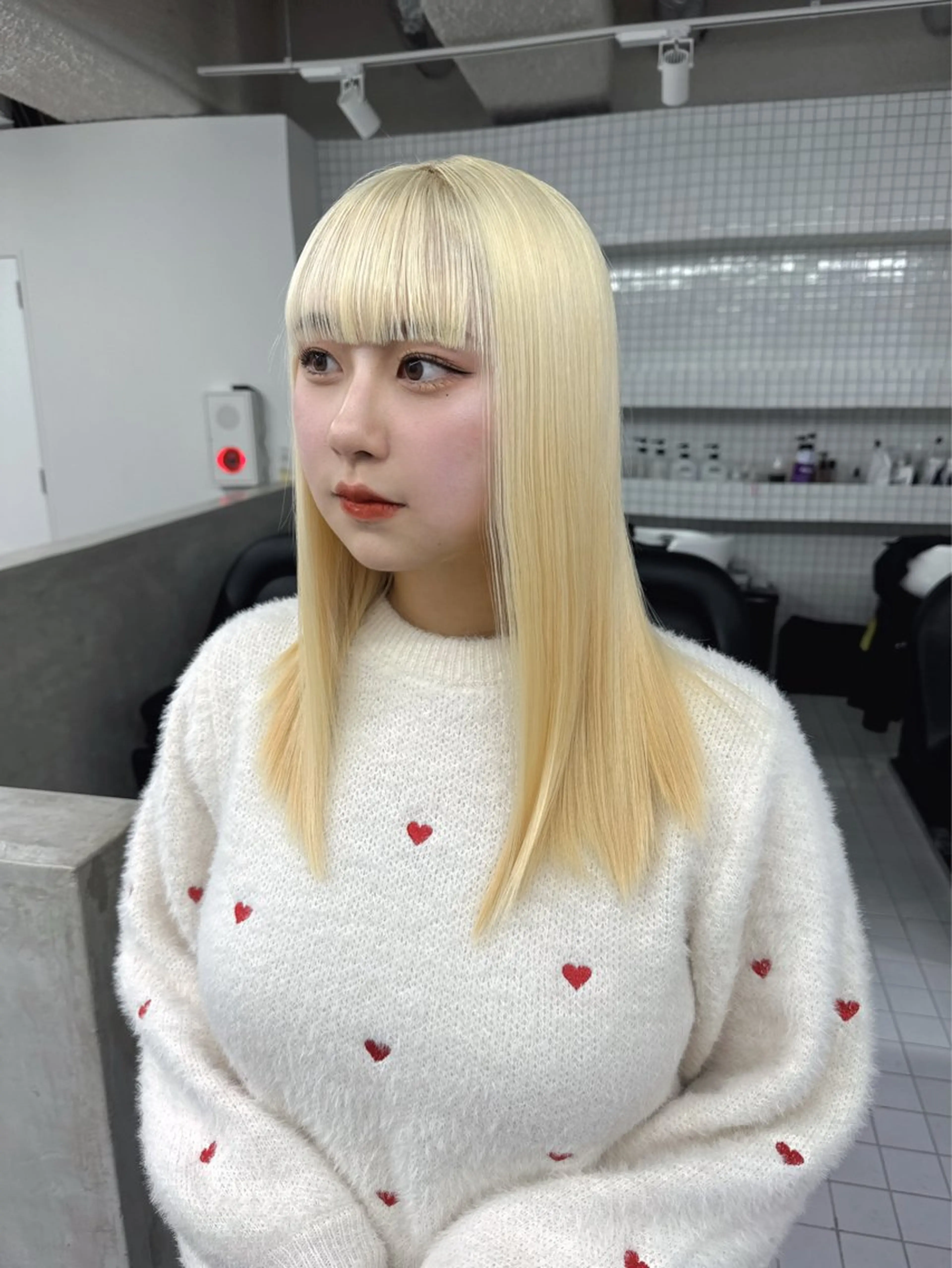 ロング カラー 抜きっぱなしブロンド ブロンド ハイトーン/ピンク カラー/めい🎀のヘアスタイル