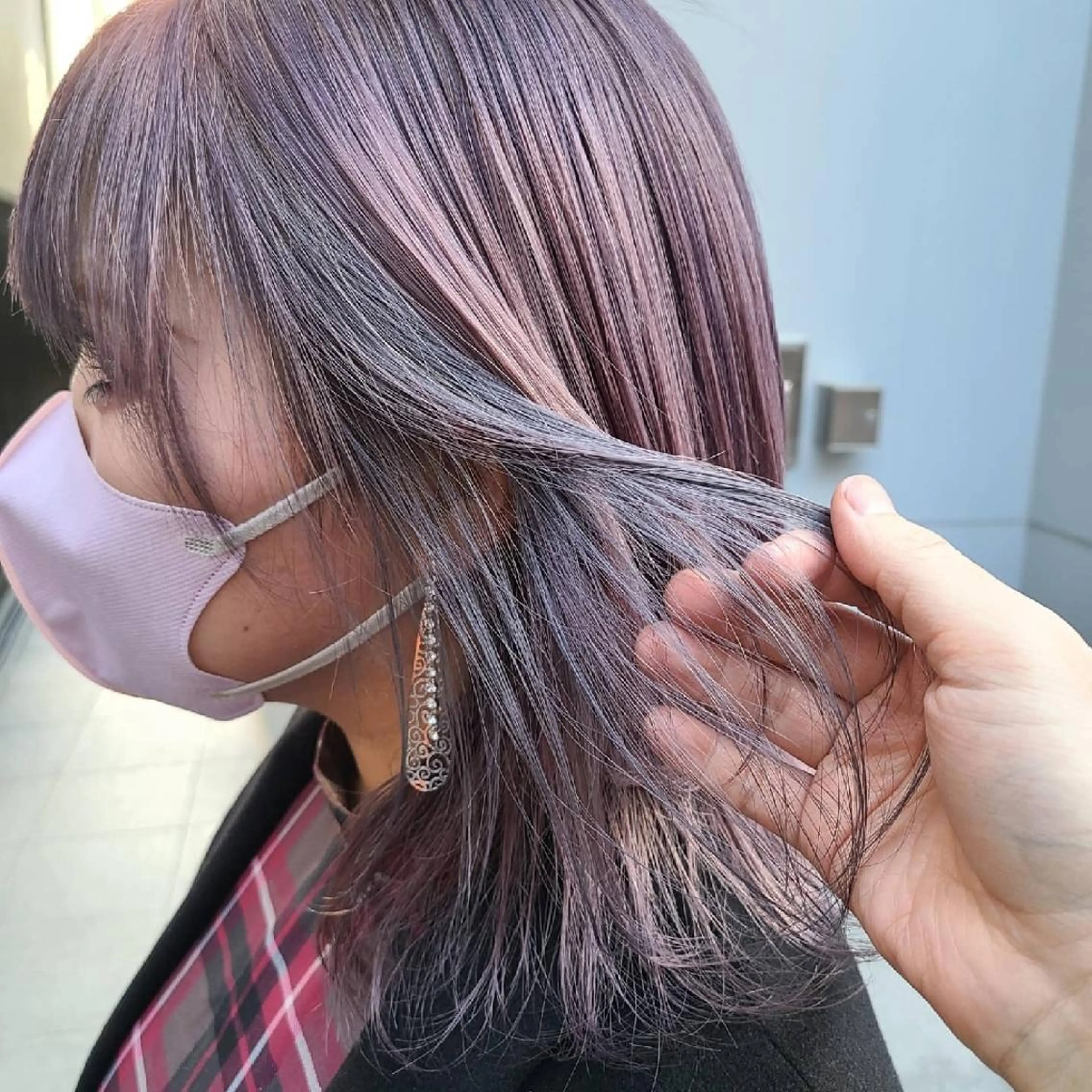 カラー ミディアム アッシュ インナーカラー ヘアカラー トリートメント 原田 祥彰のヘアスタイル