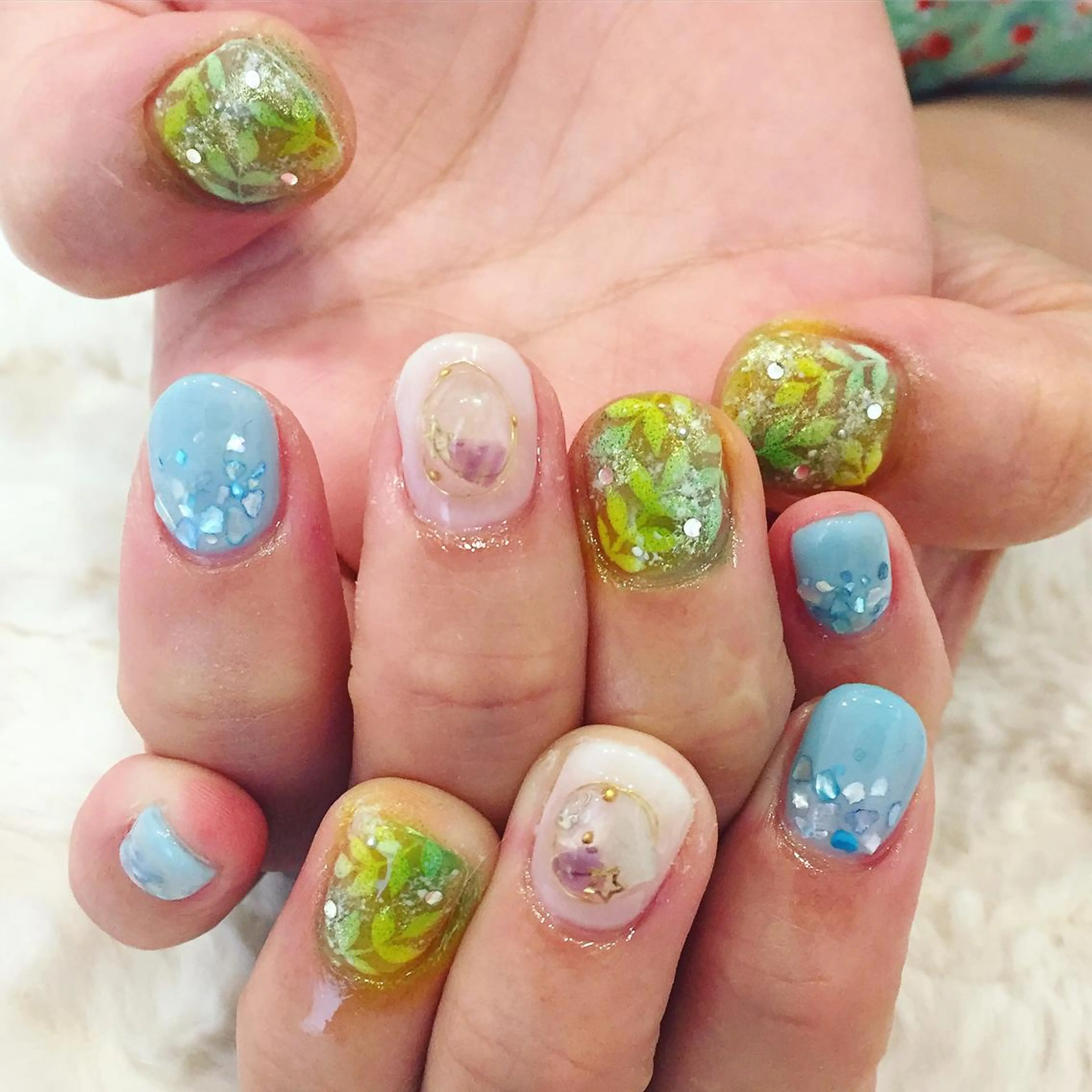 ネイル ジェルネイル 東 千夏のネイルデザイン