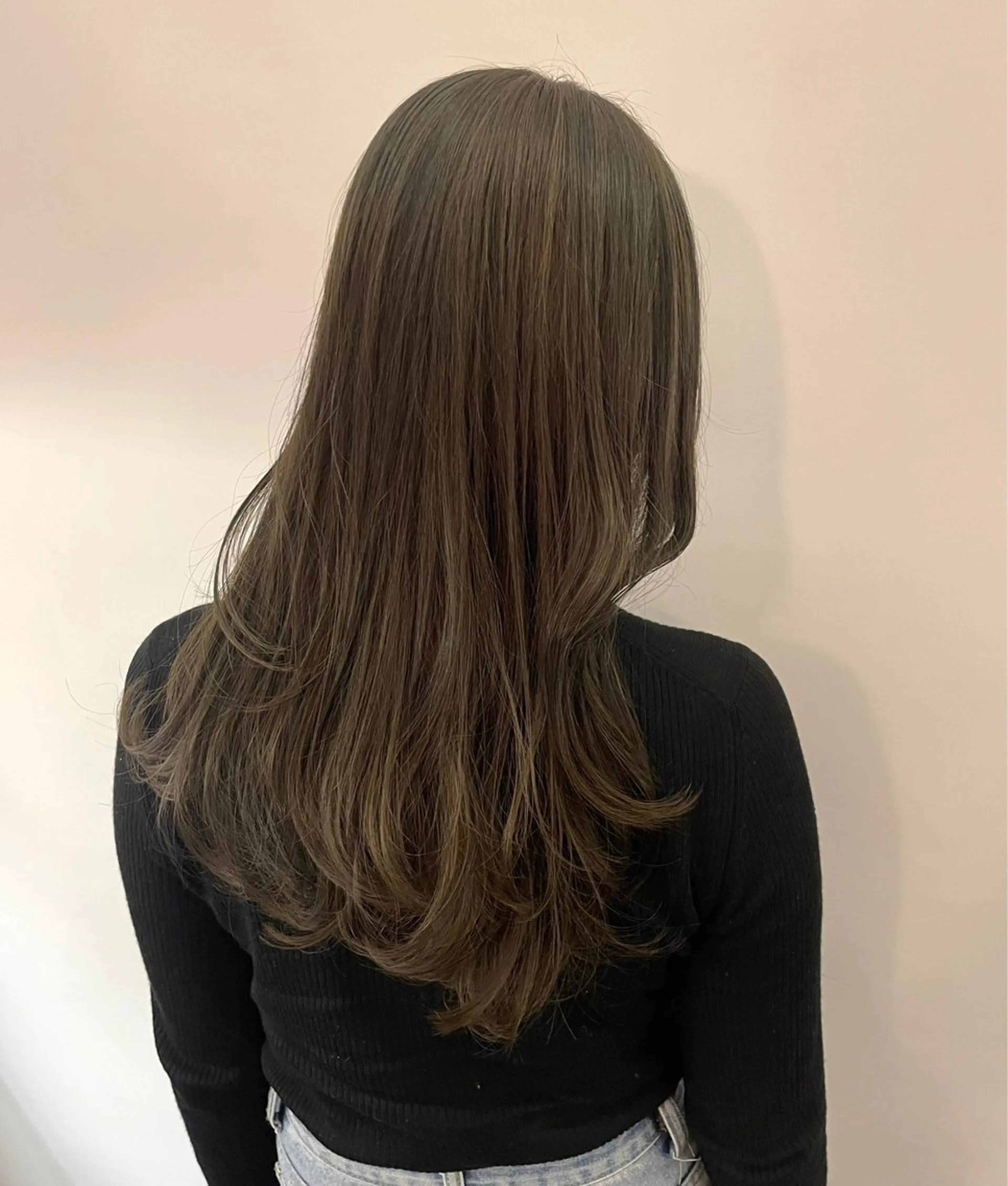 セミロング カラー ベージュカラー オリーブベージュ 韓国ナチュラル・ ベージュ/落合夏希のヘアスタイル