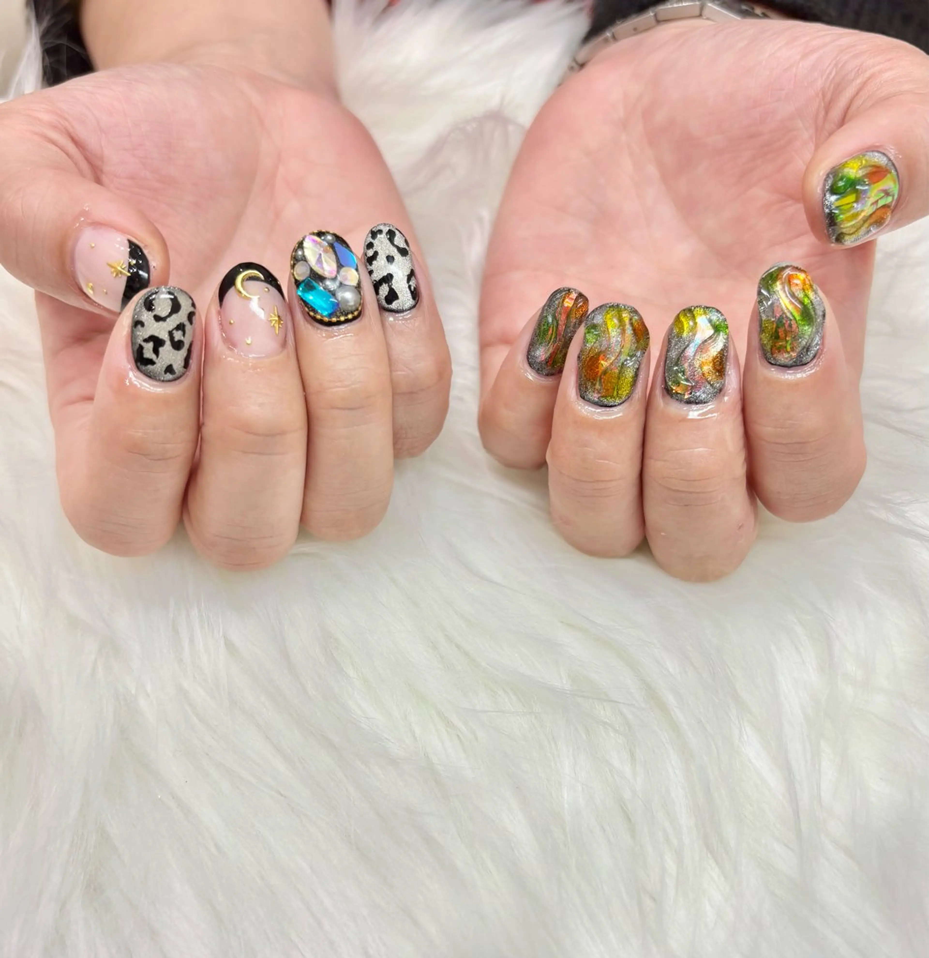 ネイル アートネイル フレンチネイル キラキラネイル 韓国ネイル マグネットネイル Angie Nail所属・Angie Nail CHIYURIのネイルデザイン