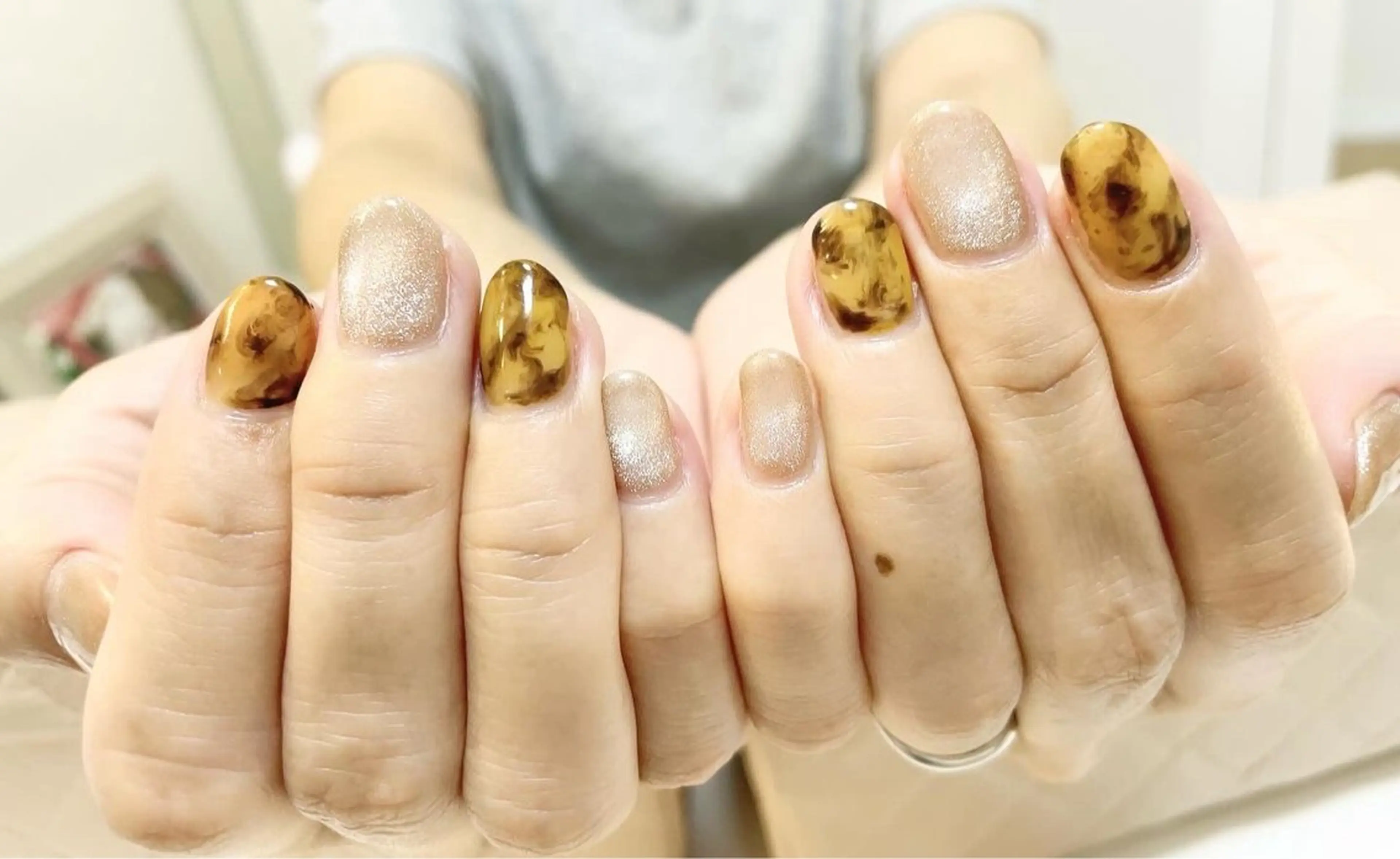 ネイル manis .のネイルデザイン