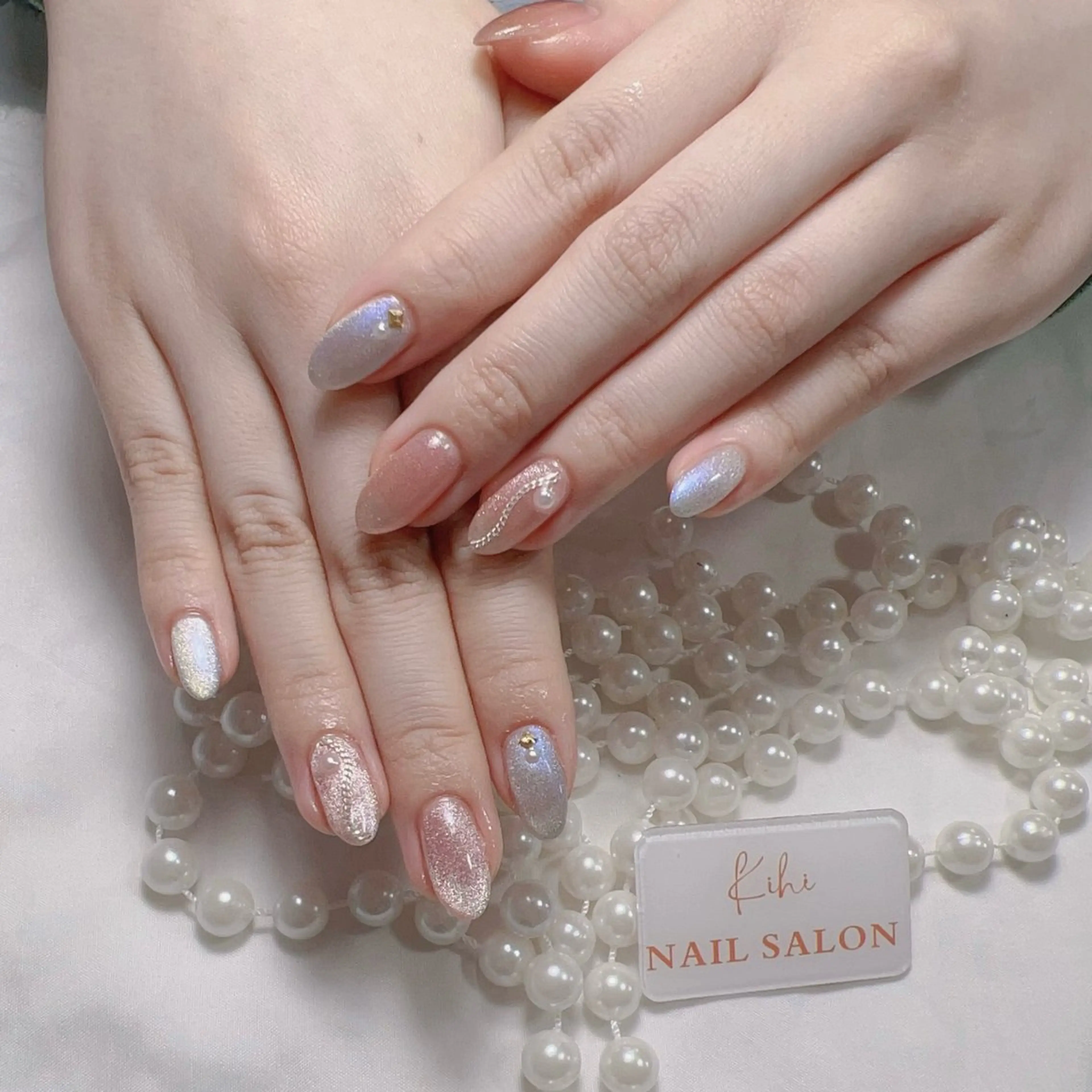 ネイル アートネイル フレンチネイル ジェルネイル グラデーション 韓国ネイル ハンドネイル ハンドケア さくら💮💮 【オフ無料】のネイルデザイン