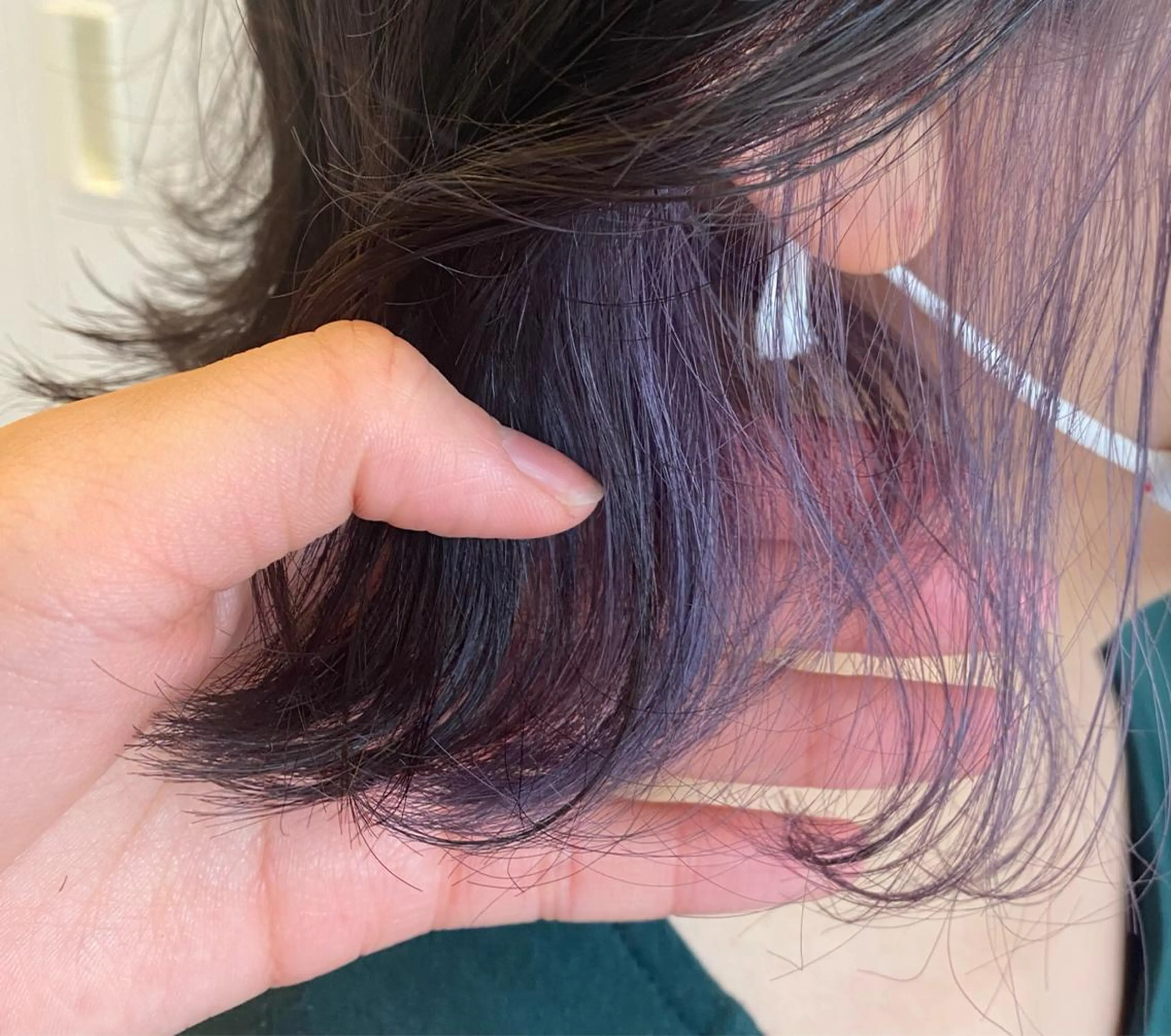 ミディアム 💛Frameなんば /村田百花のヘアスタイル