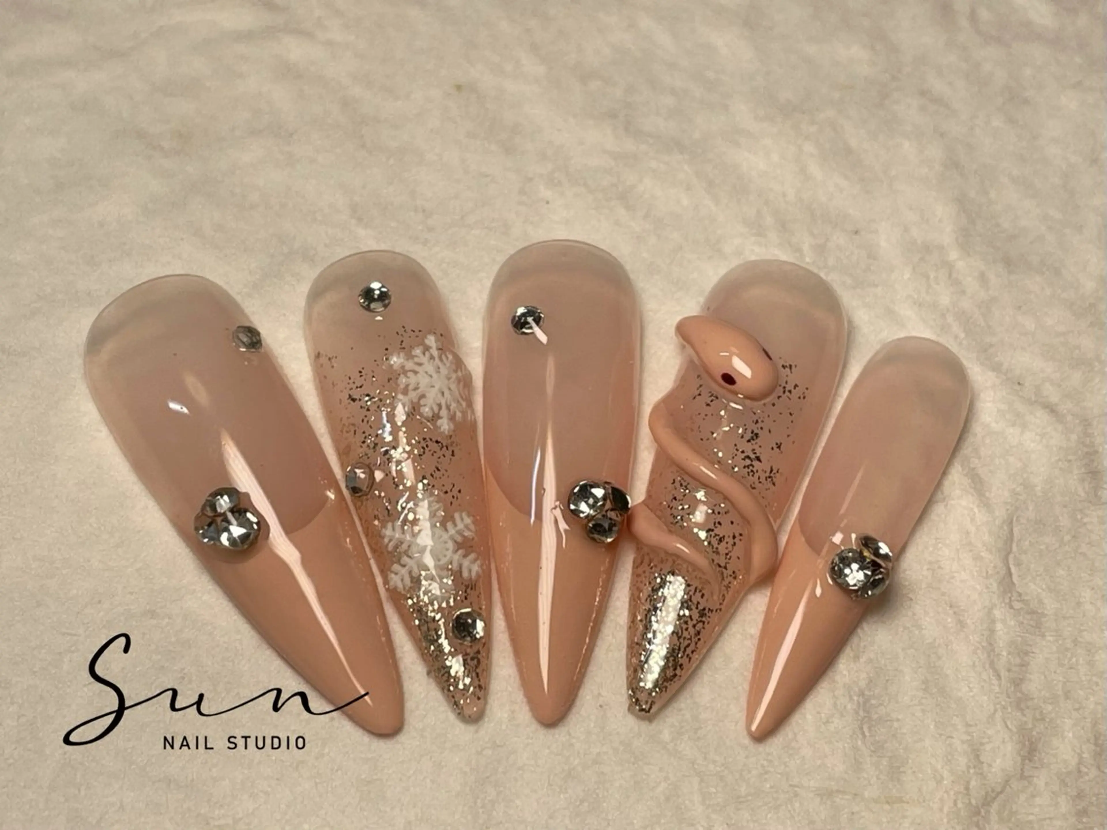 ネイル SUN nail上本町のネイルデザイン