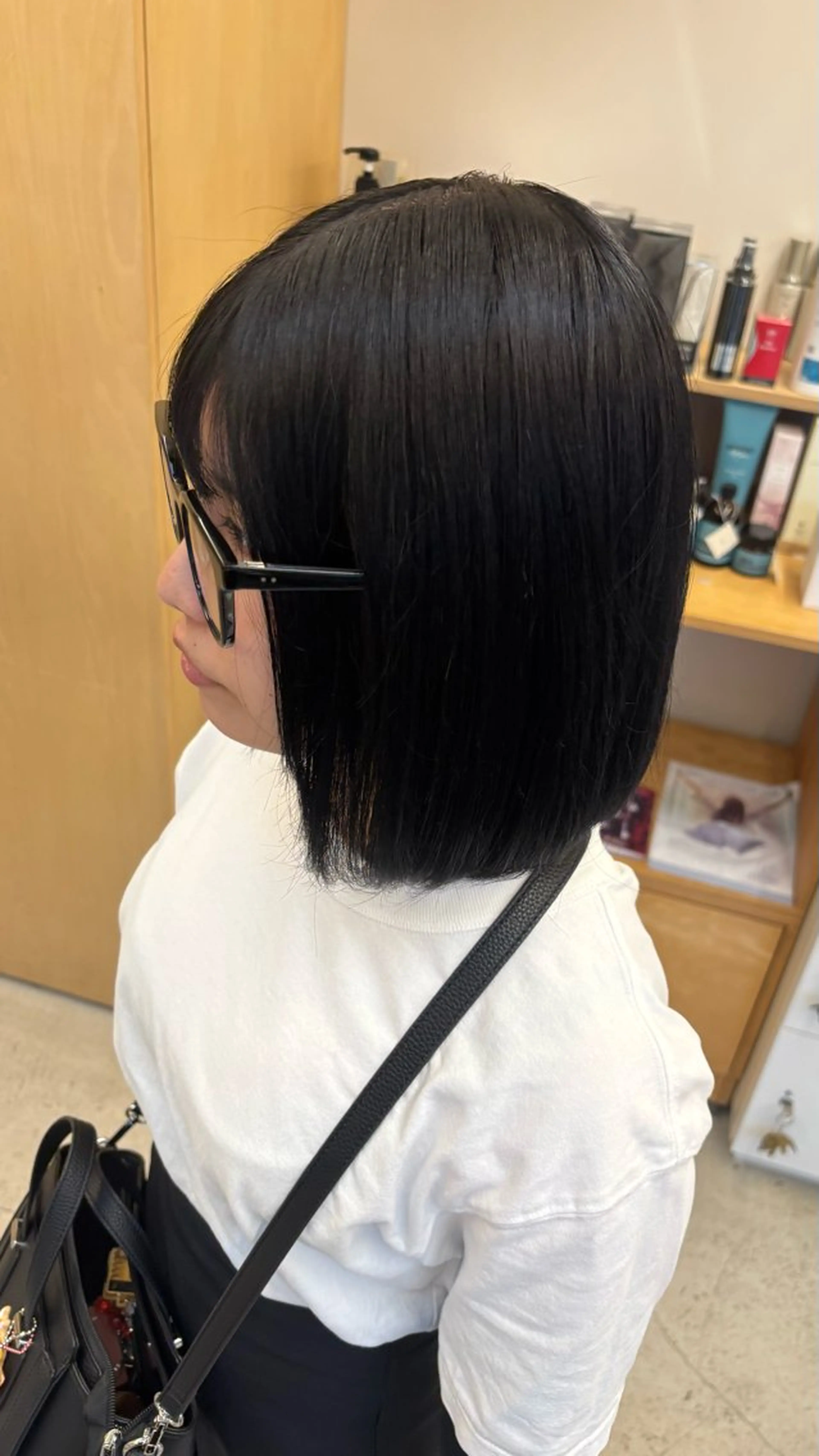 カラー 黒髪 ブリーチ ヘアカラー TEMIL HAIR 彩香のヘアスタイル