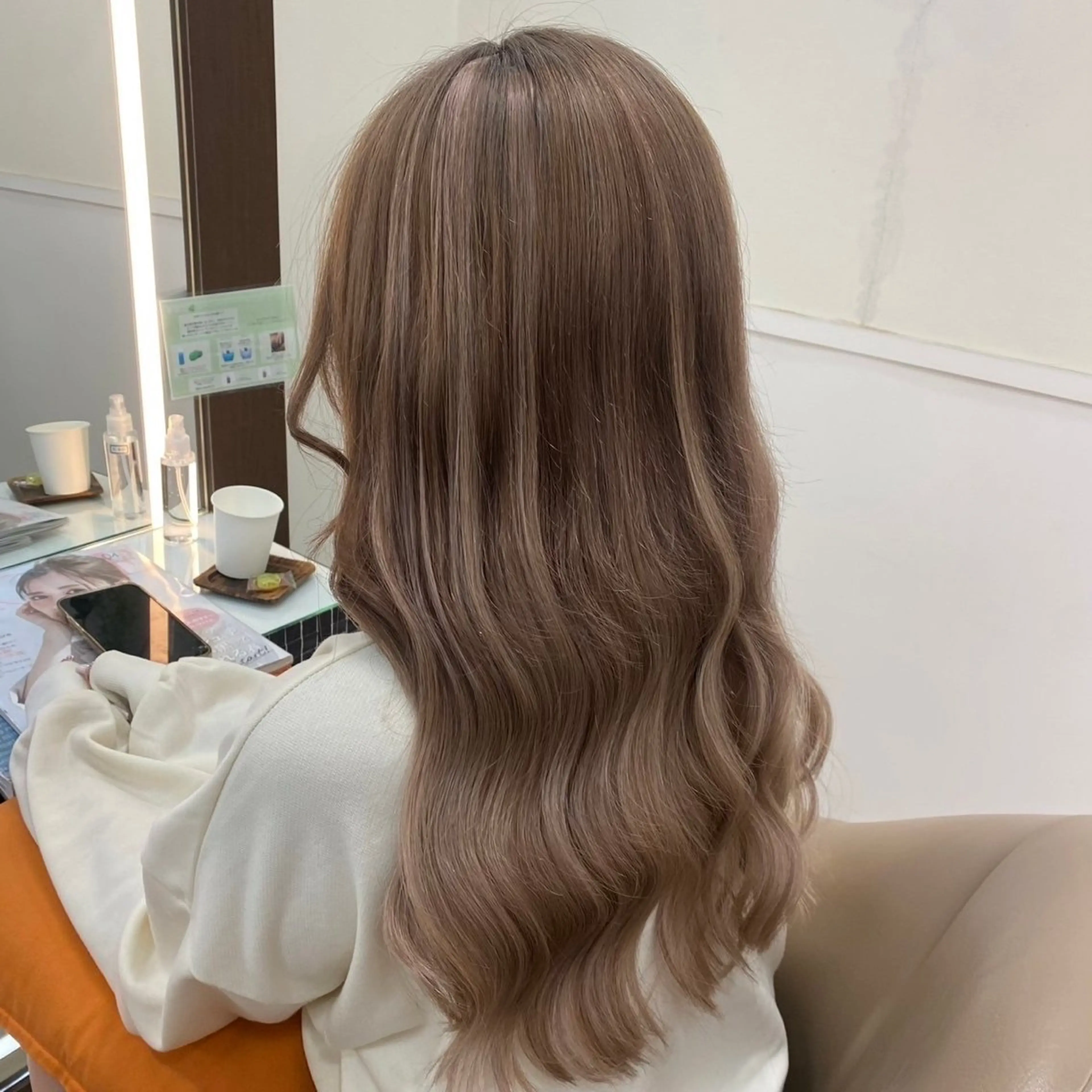 ロング カラー 羽エクステ/シール エクステ/横浜駅5分のヘアスタイル