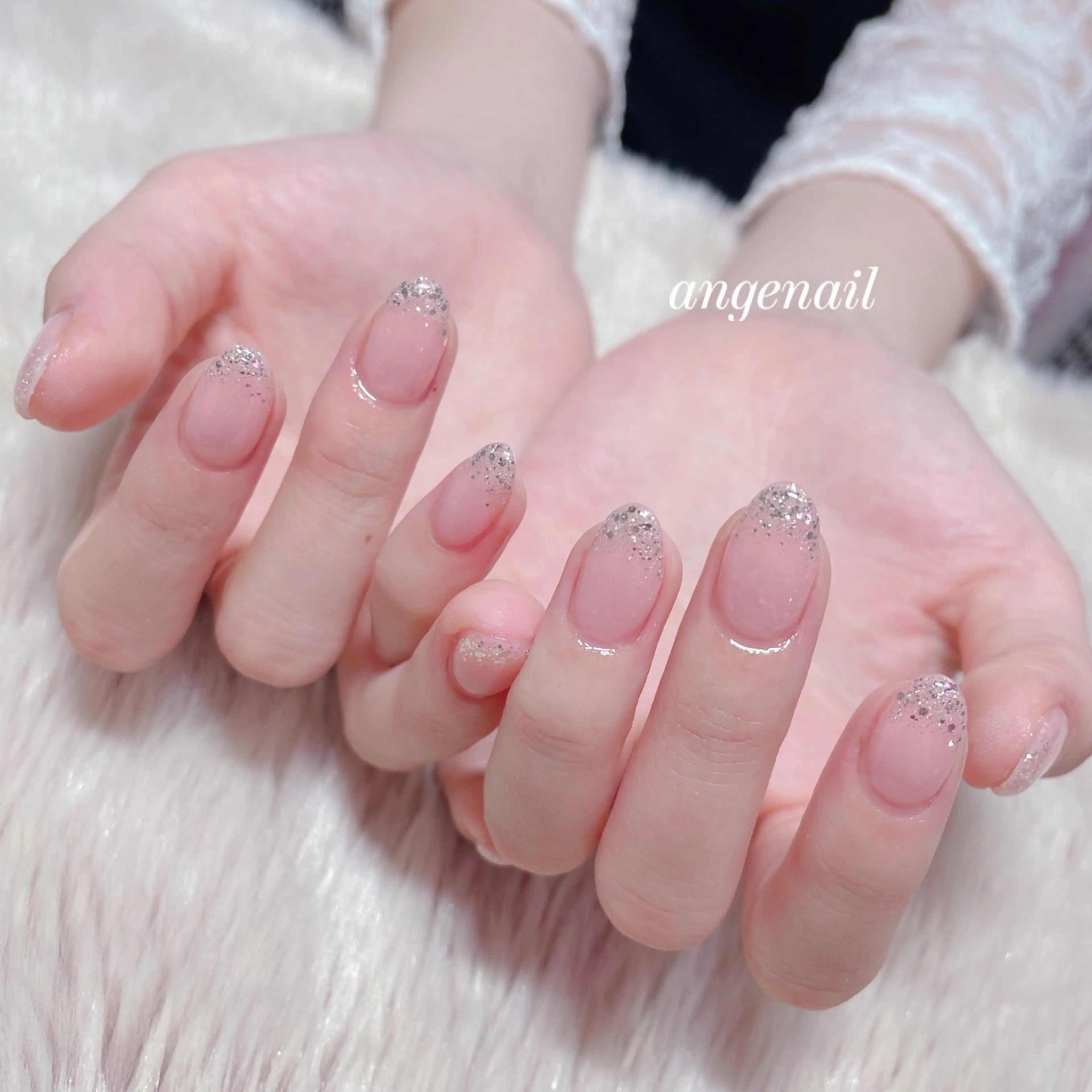 ネイル ハンドネイル オーナーネイリスト MAKIのネイルデザイン