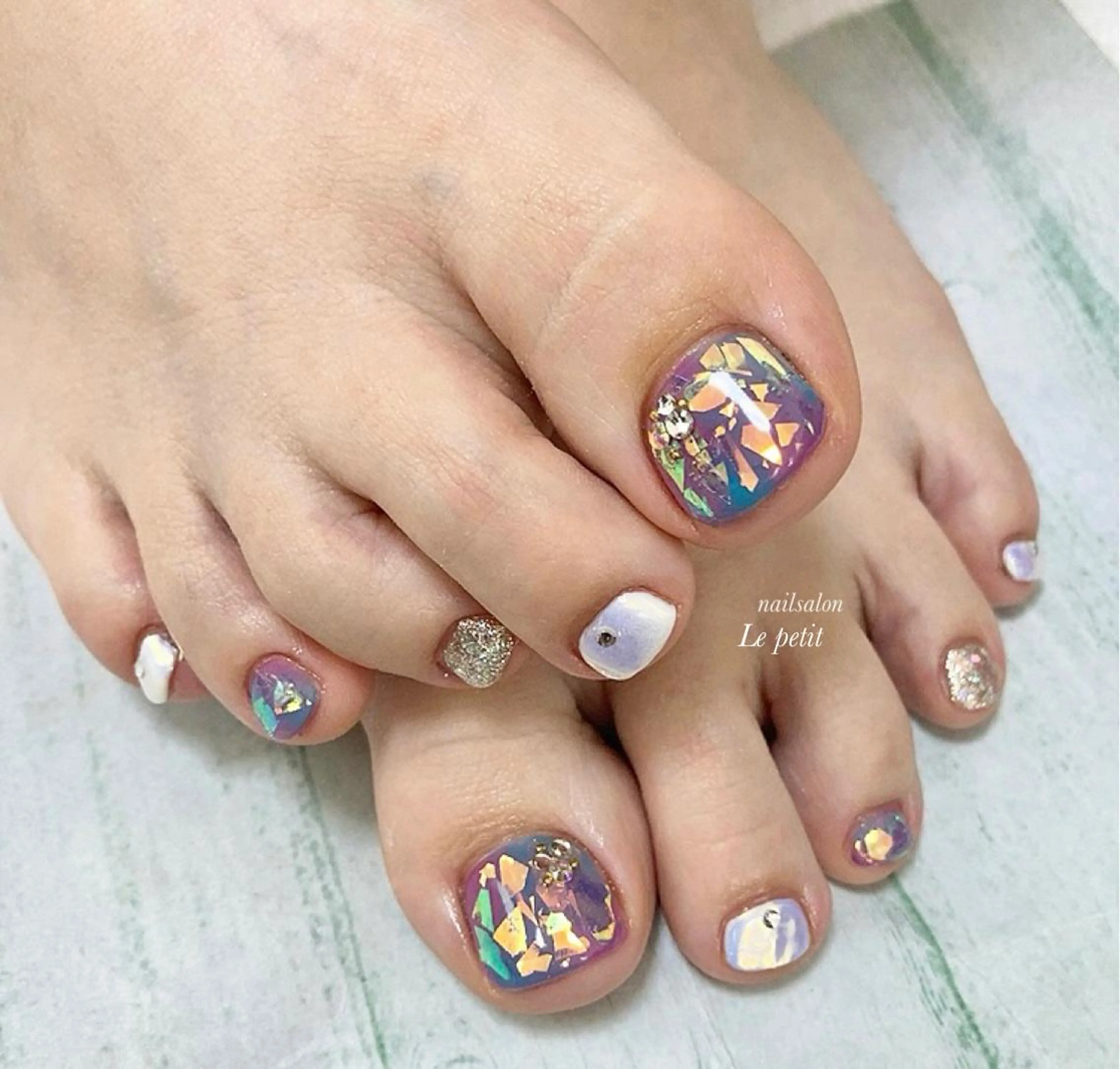 ネイル 石野 広佳のネイルデザイン