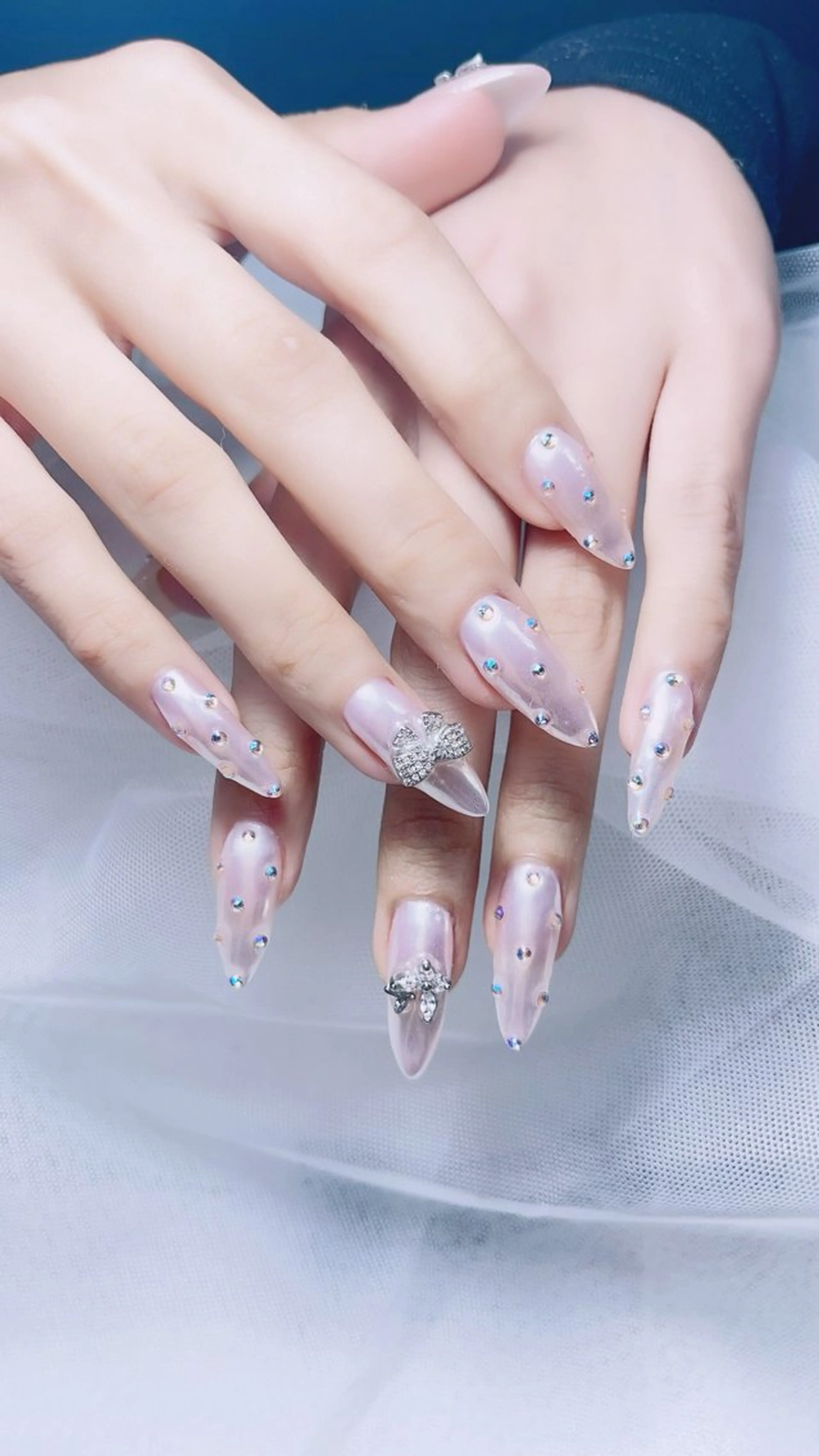 ネイル ハンドネイル 波 なみのネイルデザイン