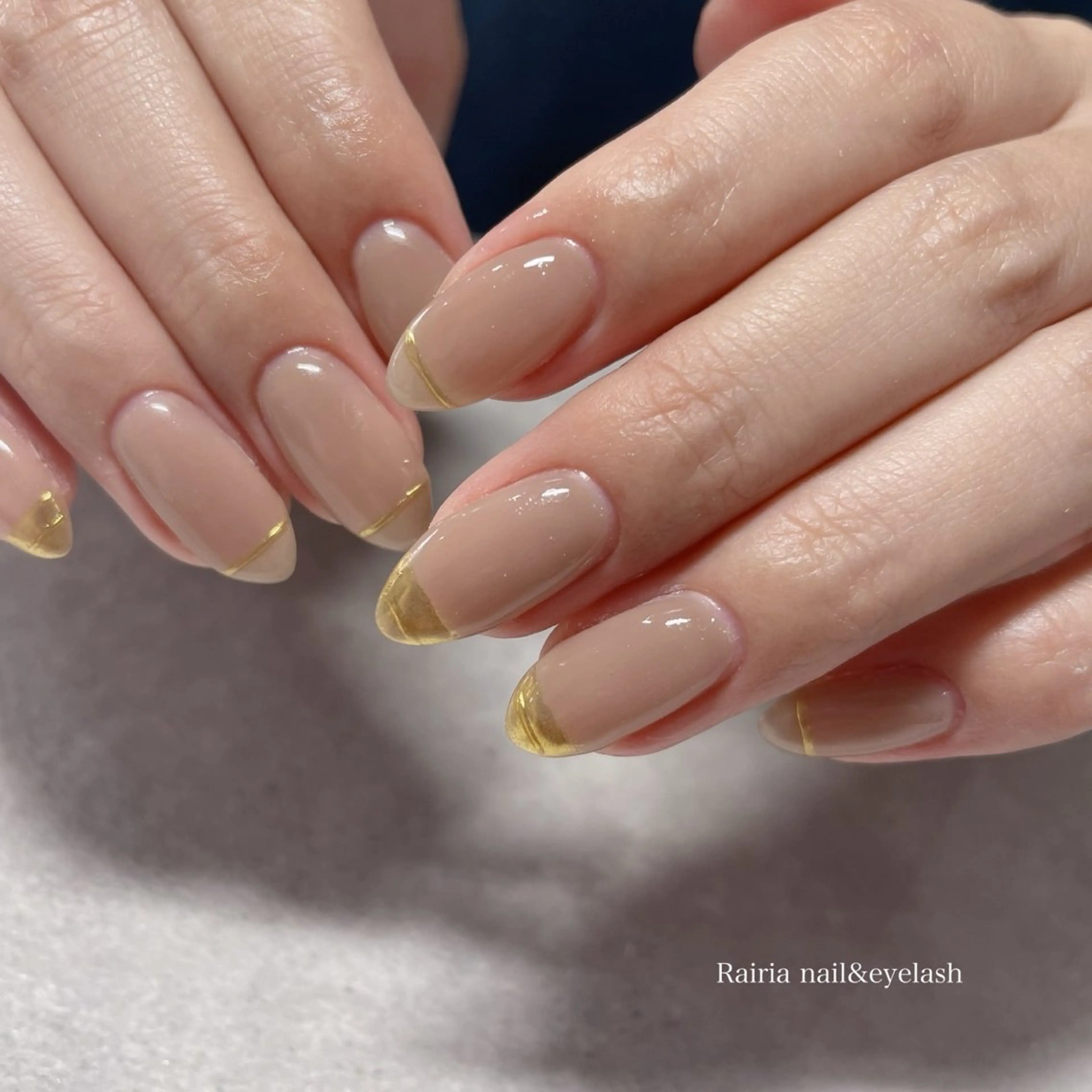 ネイル フットネイル ジェルネイル ゴールド マグネットネイル オフィスネイル NAILSALON CRISTA所属・🤍CRISTA yui🤍のネイルデザイン