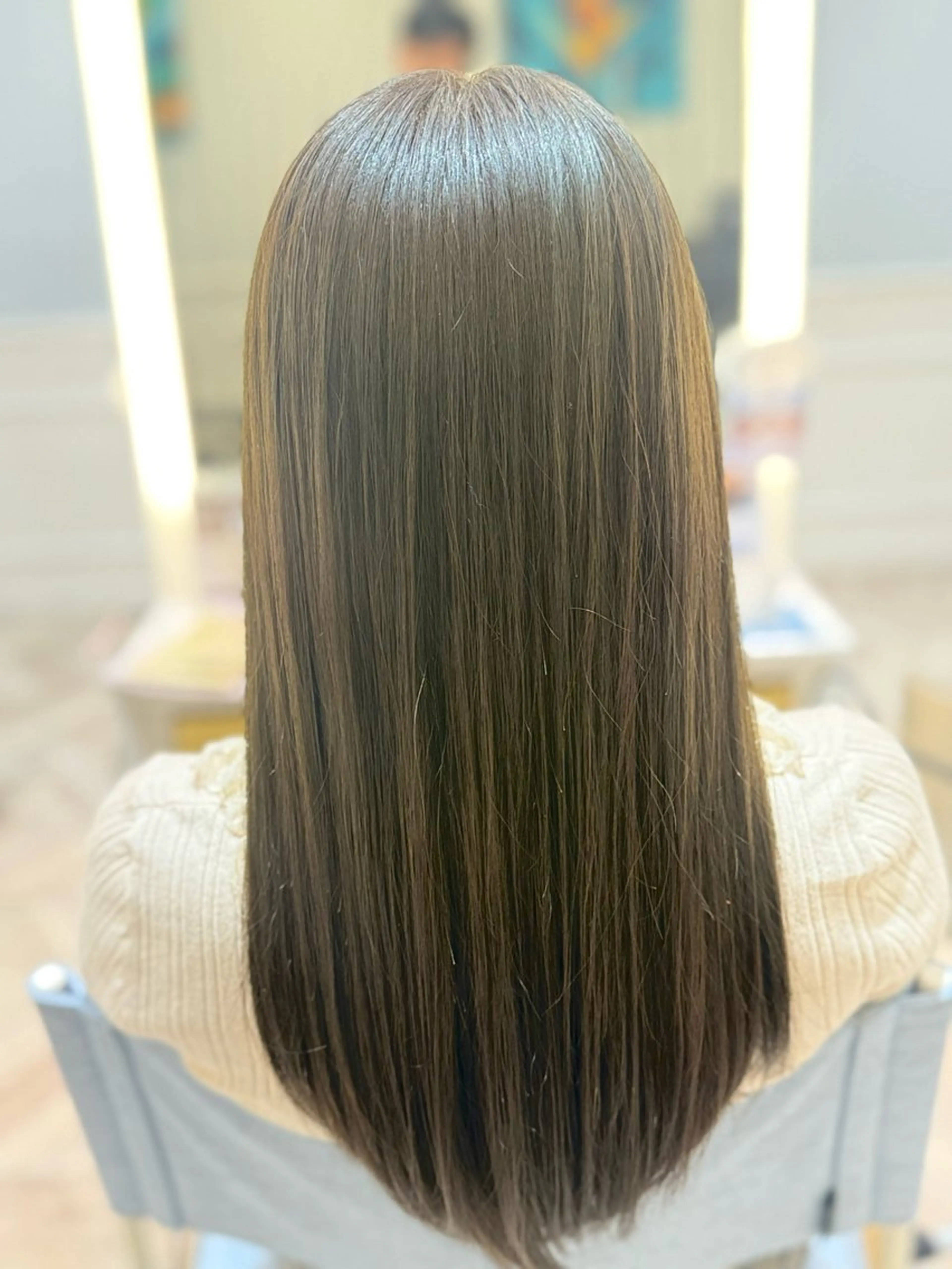 ロング カラー ベージュカラー 透明感カラー オリーブベージュ オリーブカラー 上質メンズスタイル /石川瑠青のヘアスタイル