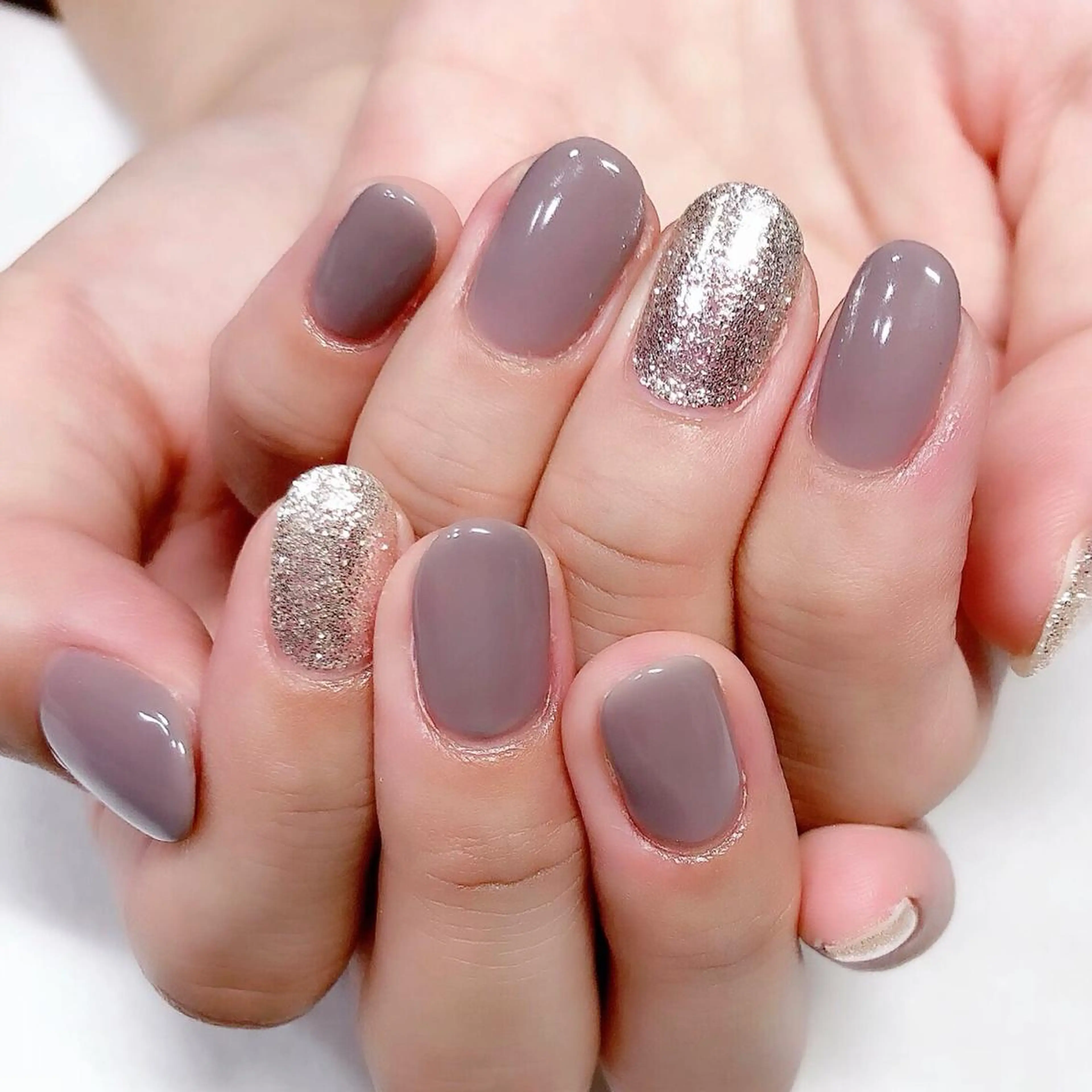 ネイル ワンカラーネイル 東 千夏のネイルデザイン