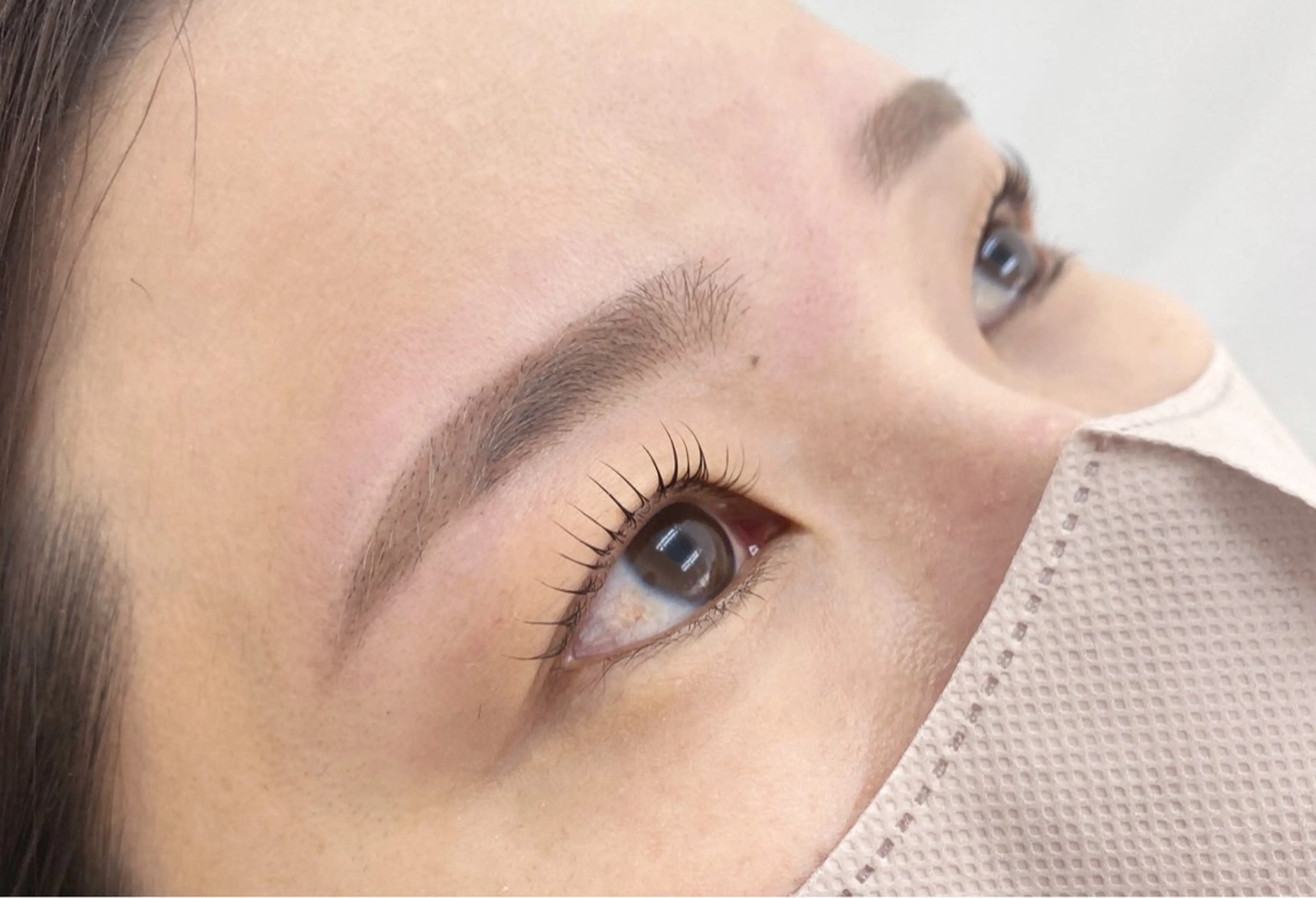 アイブロウ akari 🧸🧡のマツエク・マツパデザイン