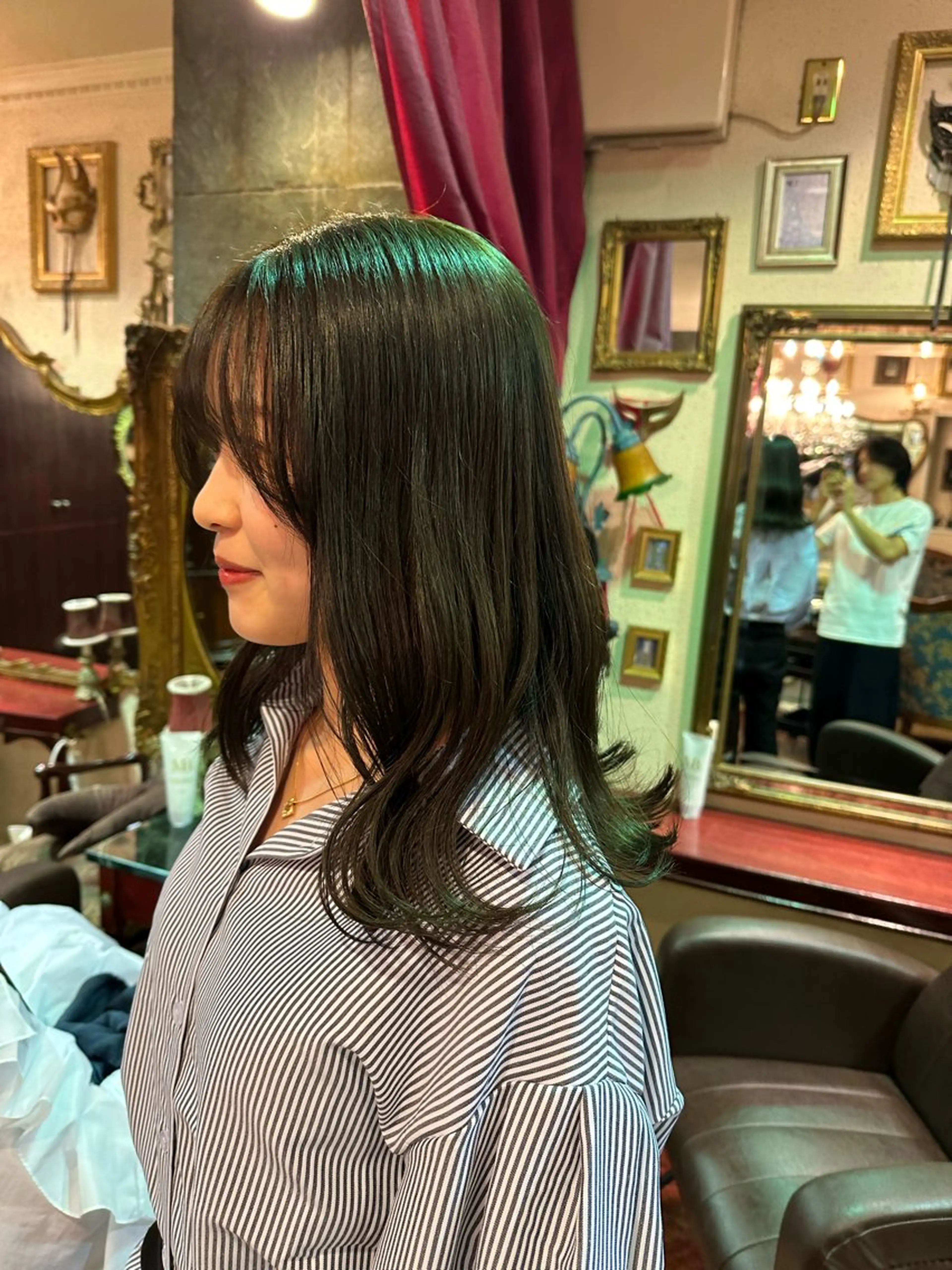 セミロング カラー アディクシーカラー ベージュカラー 透明感カラー グレージュ イルミナカラー カット ヘアカラー トリートメント 【レイヤー/韓国風 /髪質改善】RINのヘアスタイル