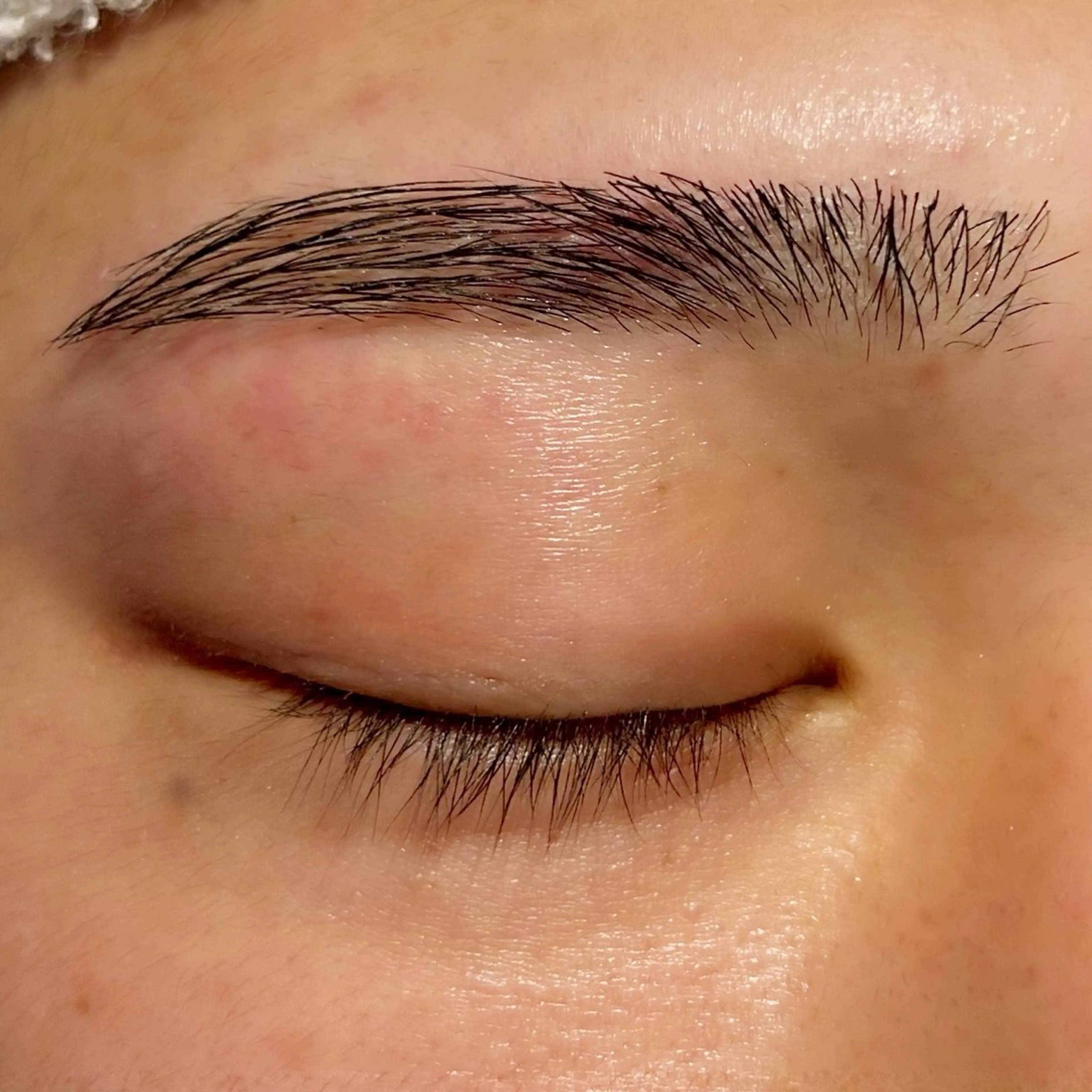 メンズ アイブロウ メンズアイブロウ ワックス脱毛 眉カット その他(アイブロウ) Lily所属・横浜/鶴屋町/美容室 LilyHitomiの眉毛・アイブロウイメージ