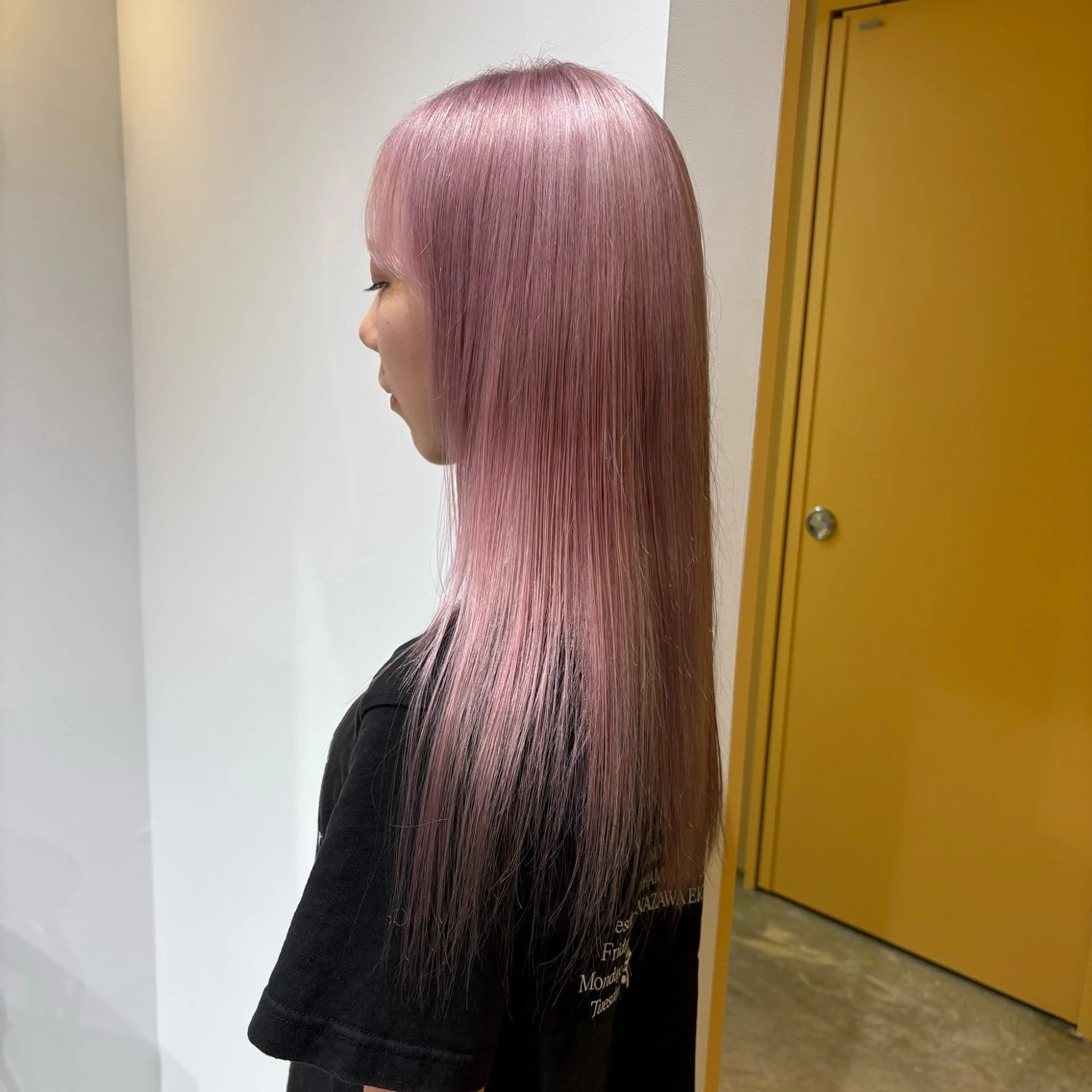ロング カラー 透明感カラー ピンクカラー ヘアカラー パ ルのヘアスタイル