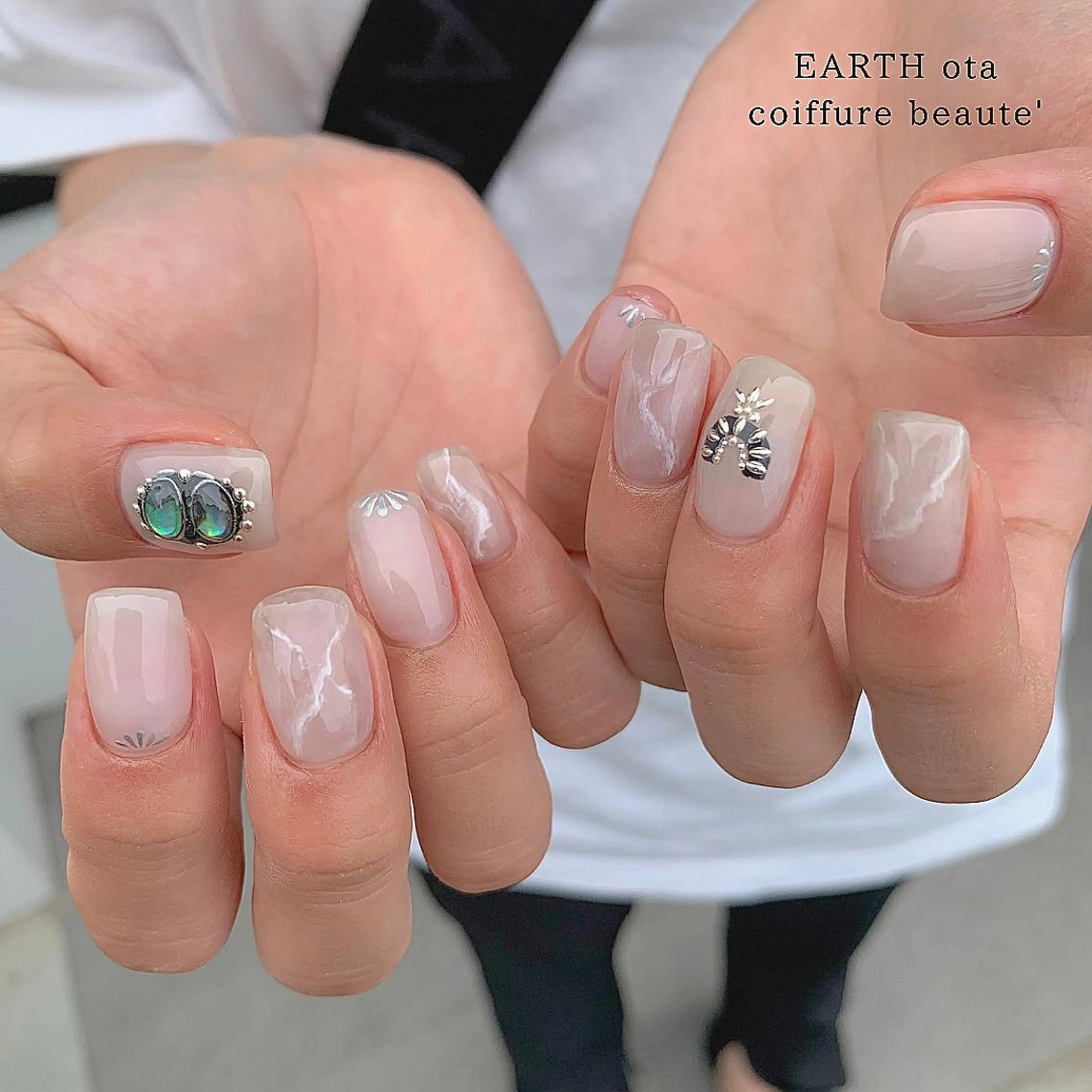 ネイル Rena colore'のネイルデザイン