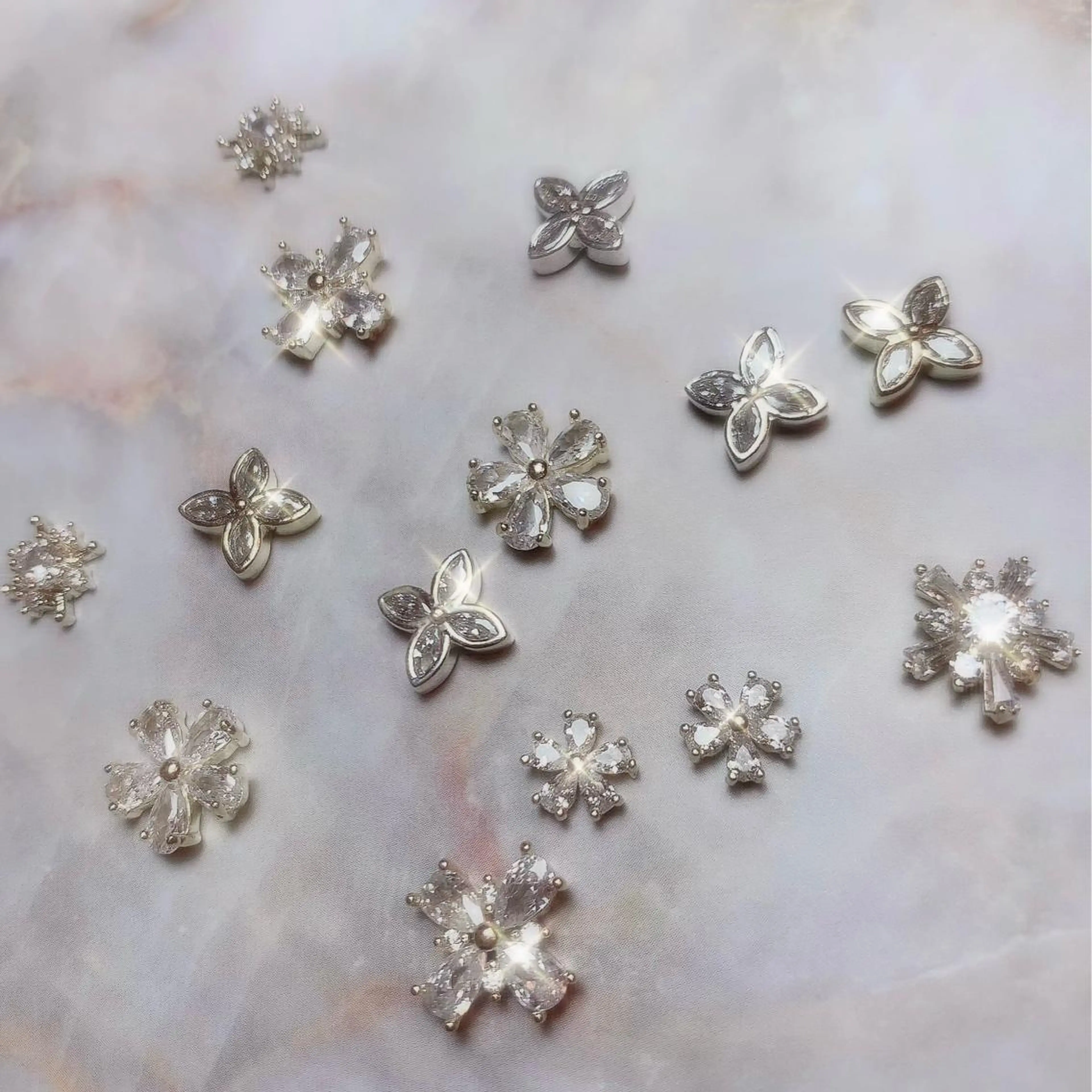 ネイル 韓国ネイル Private Nail Salon EM所属・Nail salon EM（エム）諸星のネイルデザイン