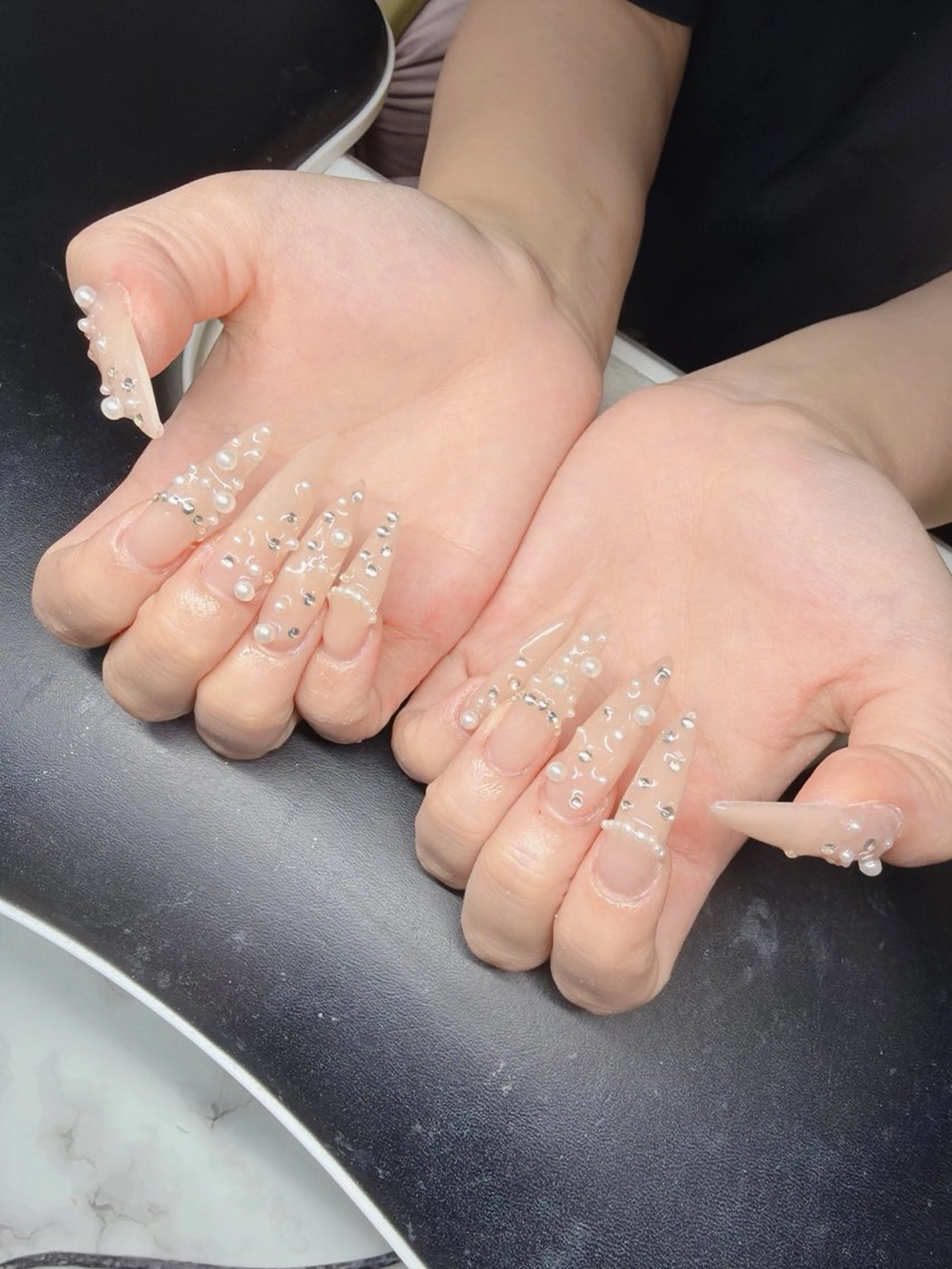 ネイル ハンドネイル Lee Nailsのネイルデザイン