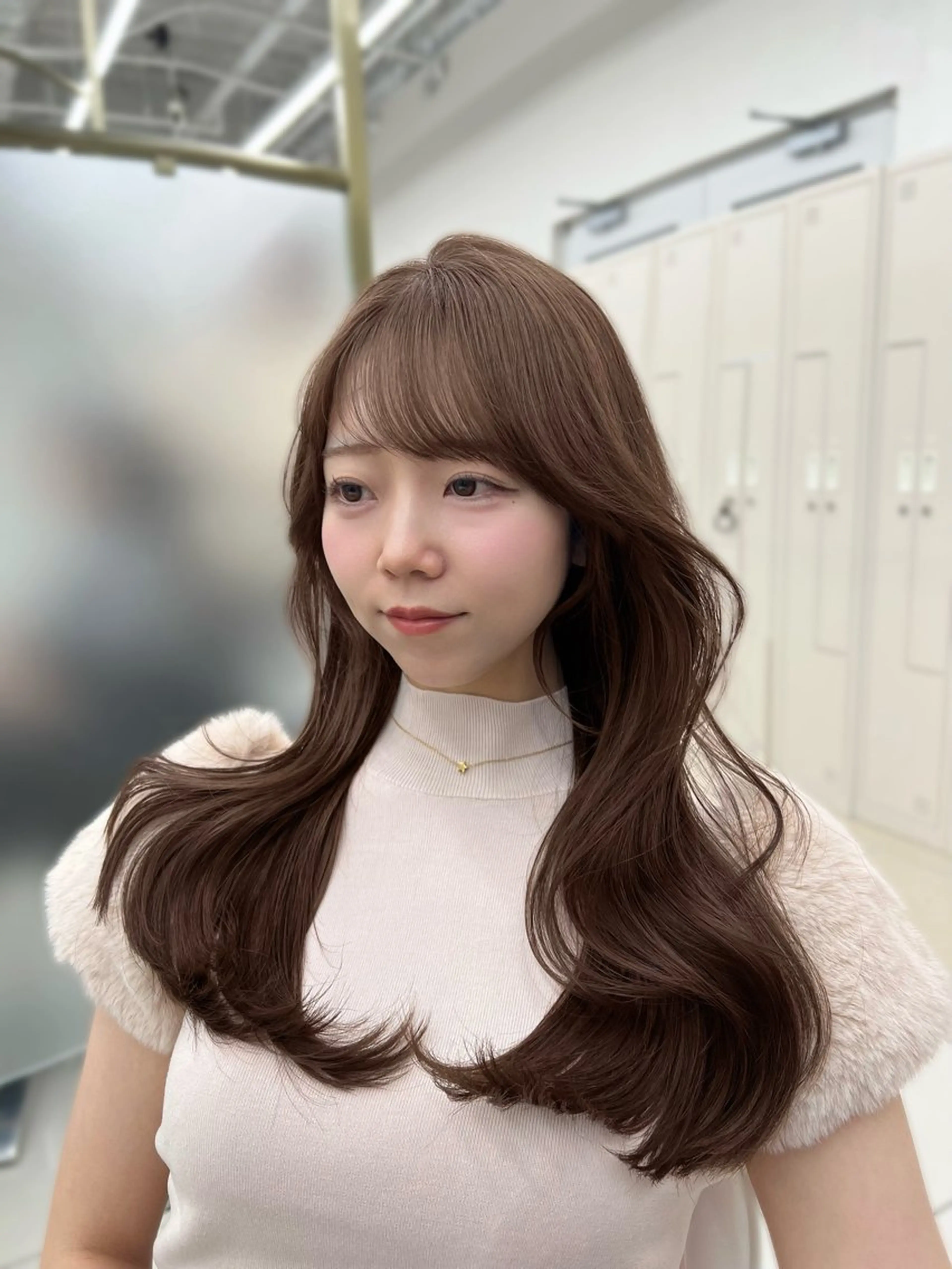 ロング カット ヘアカラー トリートメント 顔周りカット/髪質 改善/透明感カラーのヘアスタイル