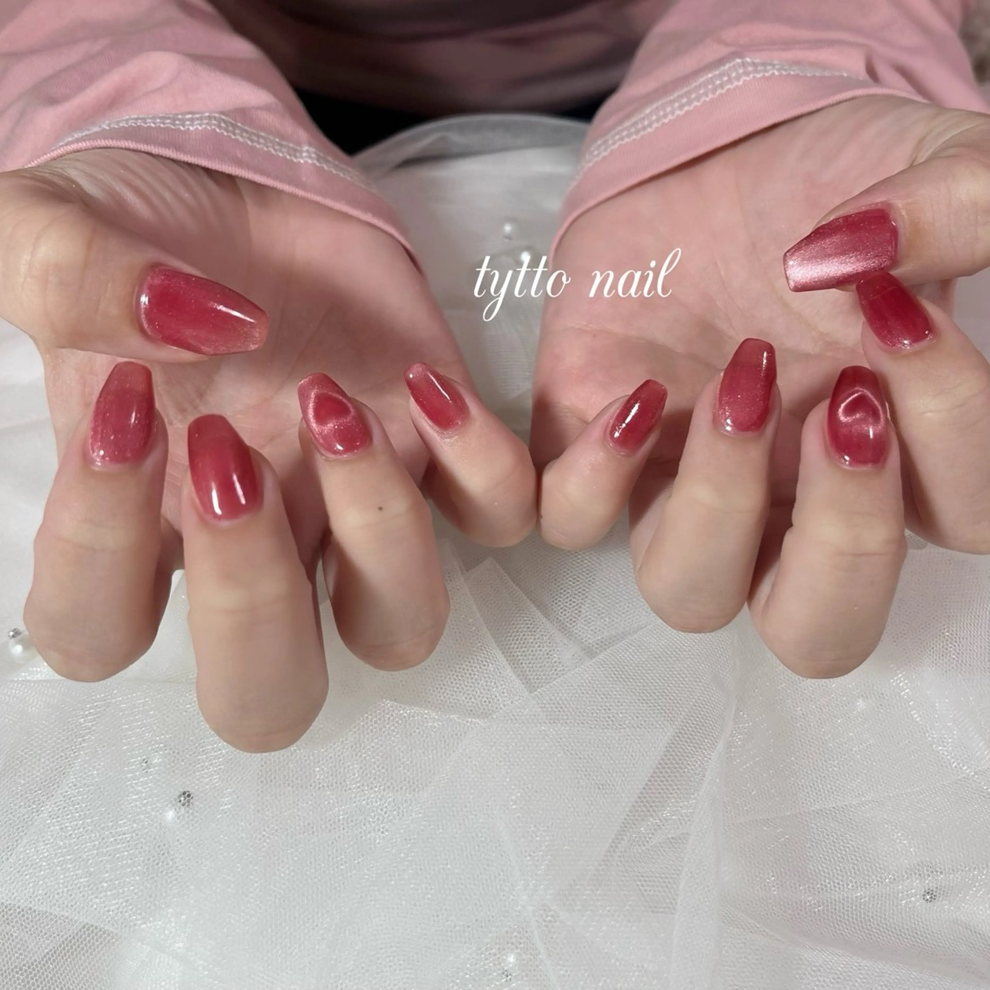 ネイル アートネイル ガーリー ハート キラキラネイル マグネットネイル tytto nail ❤︎‪‪eri‪‪のネイルデザイン