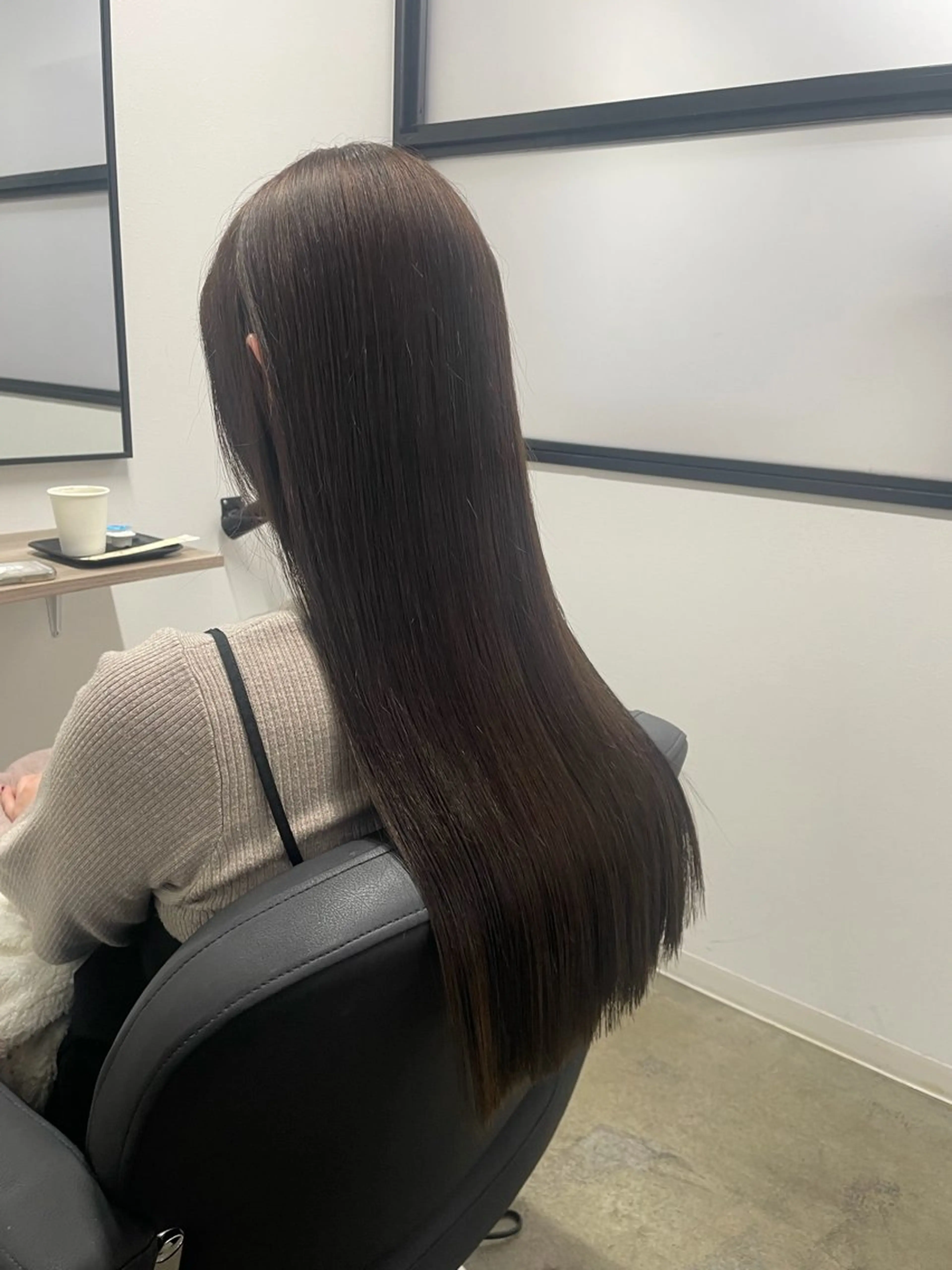 ロング 菅野 萌愛のヘアスタイル