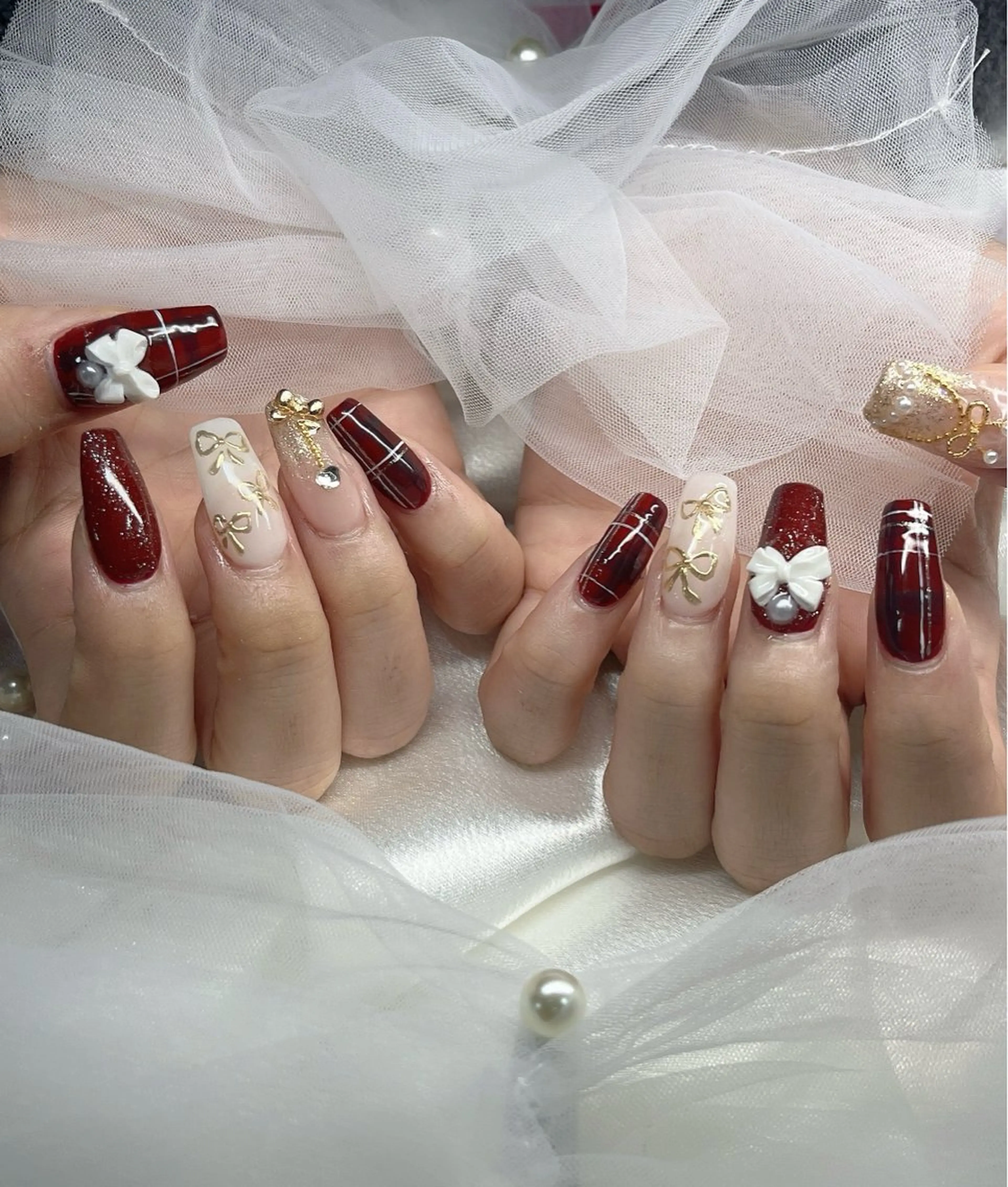 ネイル ハンドネイル YOLO NAILのネイルデザイン