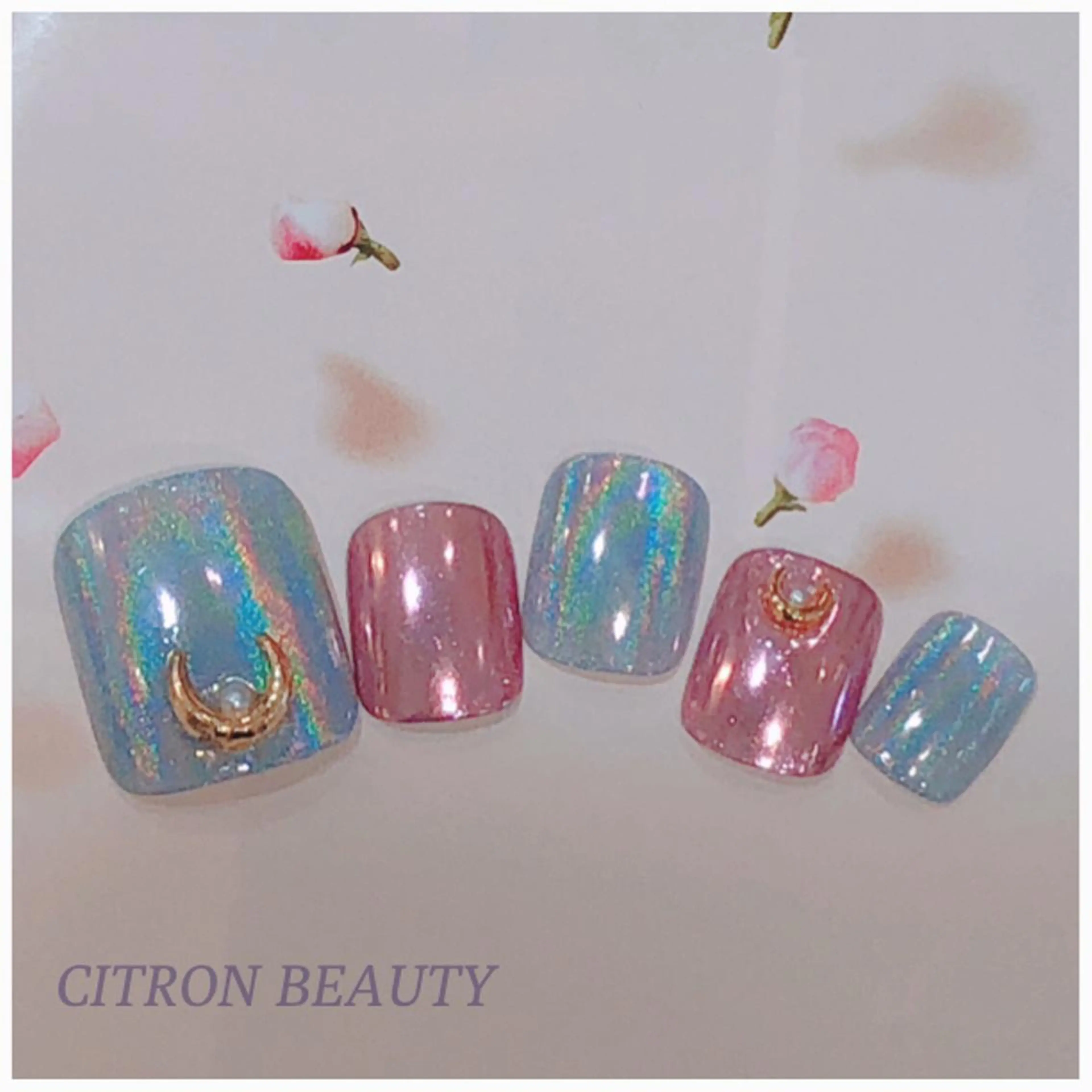ネイル オーロラネイル ミラーネイル ピンク CITRON NAIL💅練習生のネイルデザイン