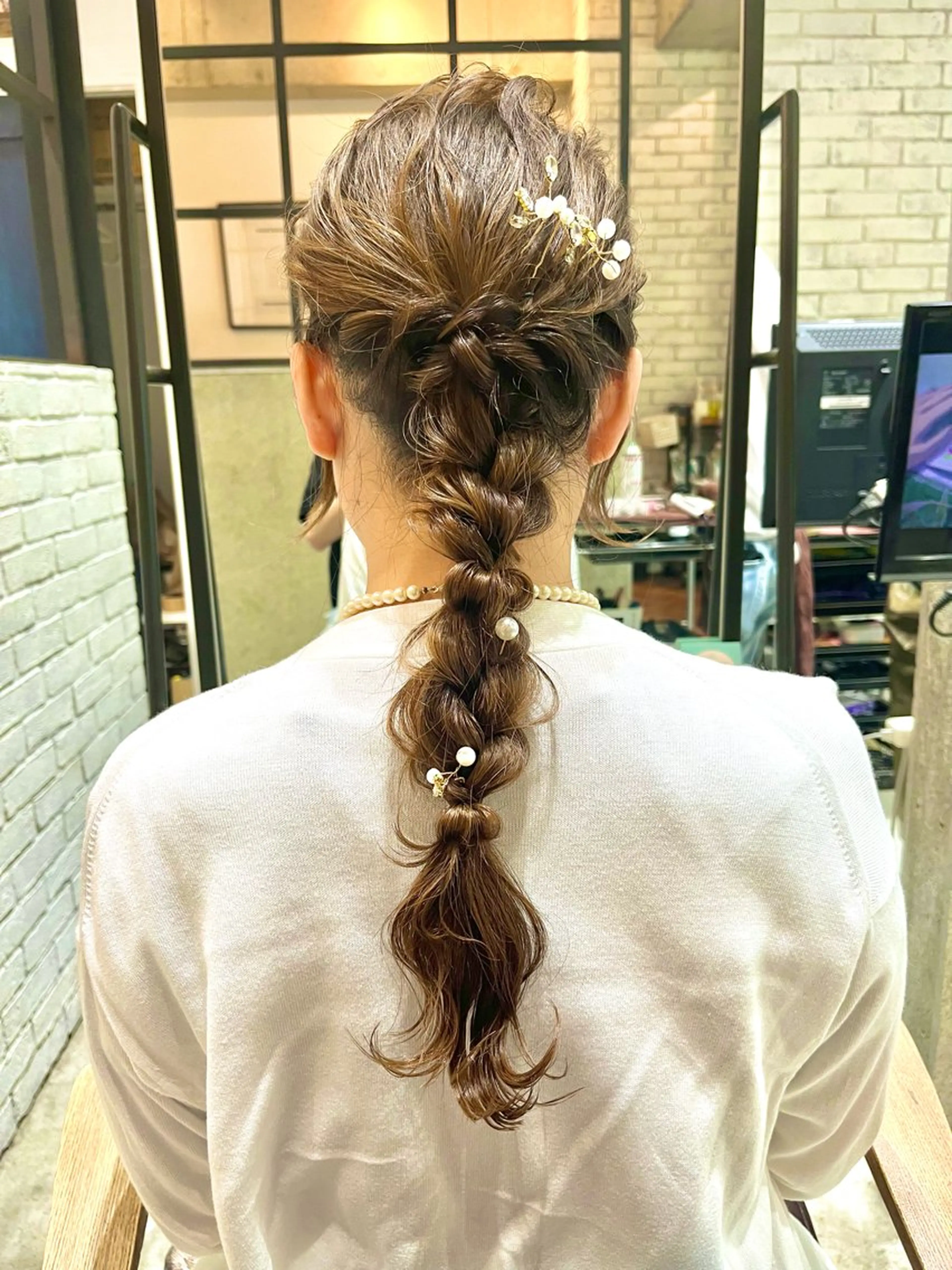 ロング ヨシンモリ ヘアセット 🌈透明感カラー 韓 国ヘアこうたろうのヘアスタイル