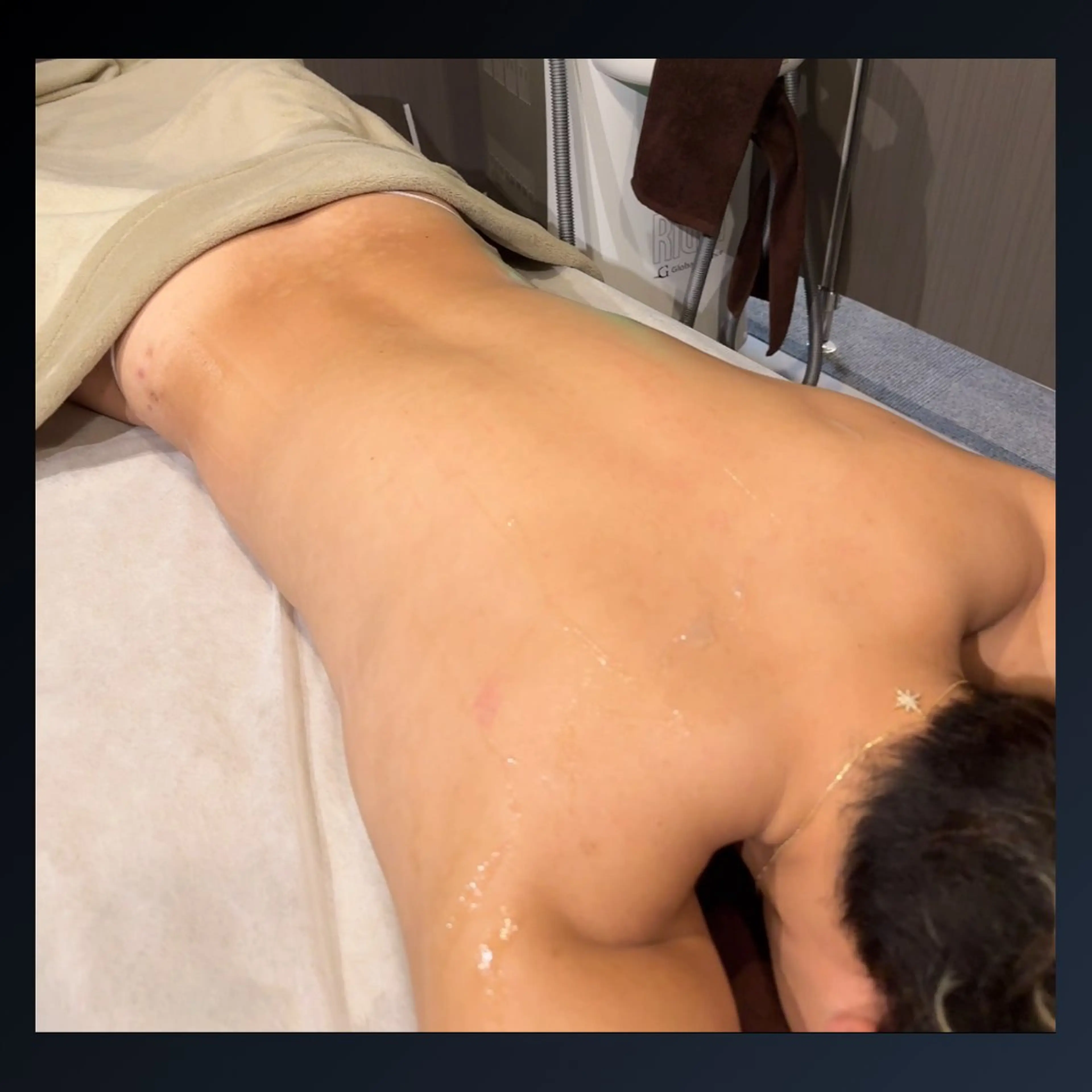 メンズ Grast所属・脱毛＆眉毛サロン メンズ専用Grastのエステ・リラクイメージ