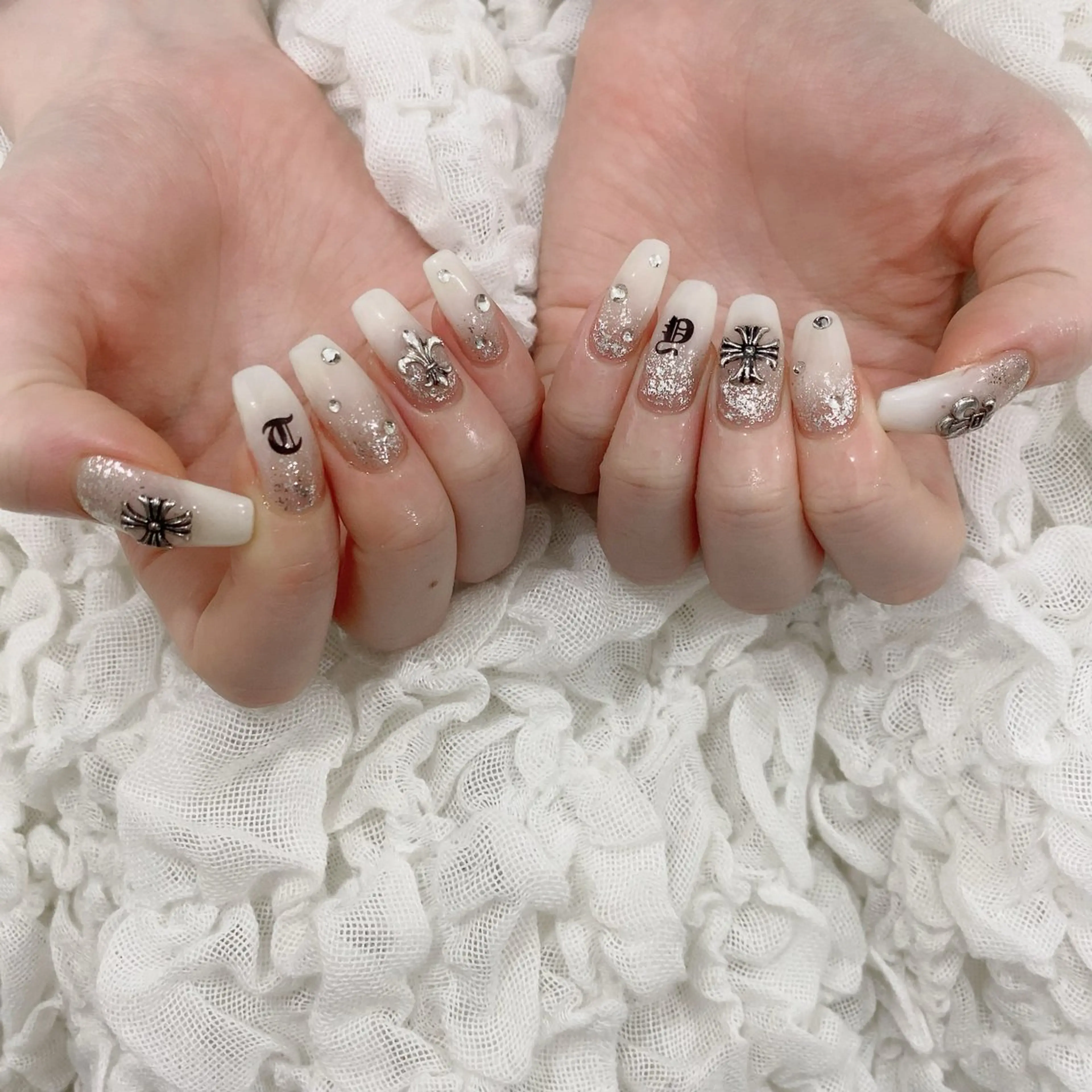 ネイル 持ち込み ハンドネイル SOL NAILのネイルデザイン