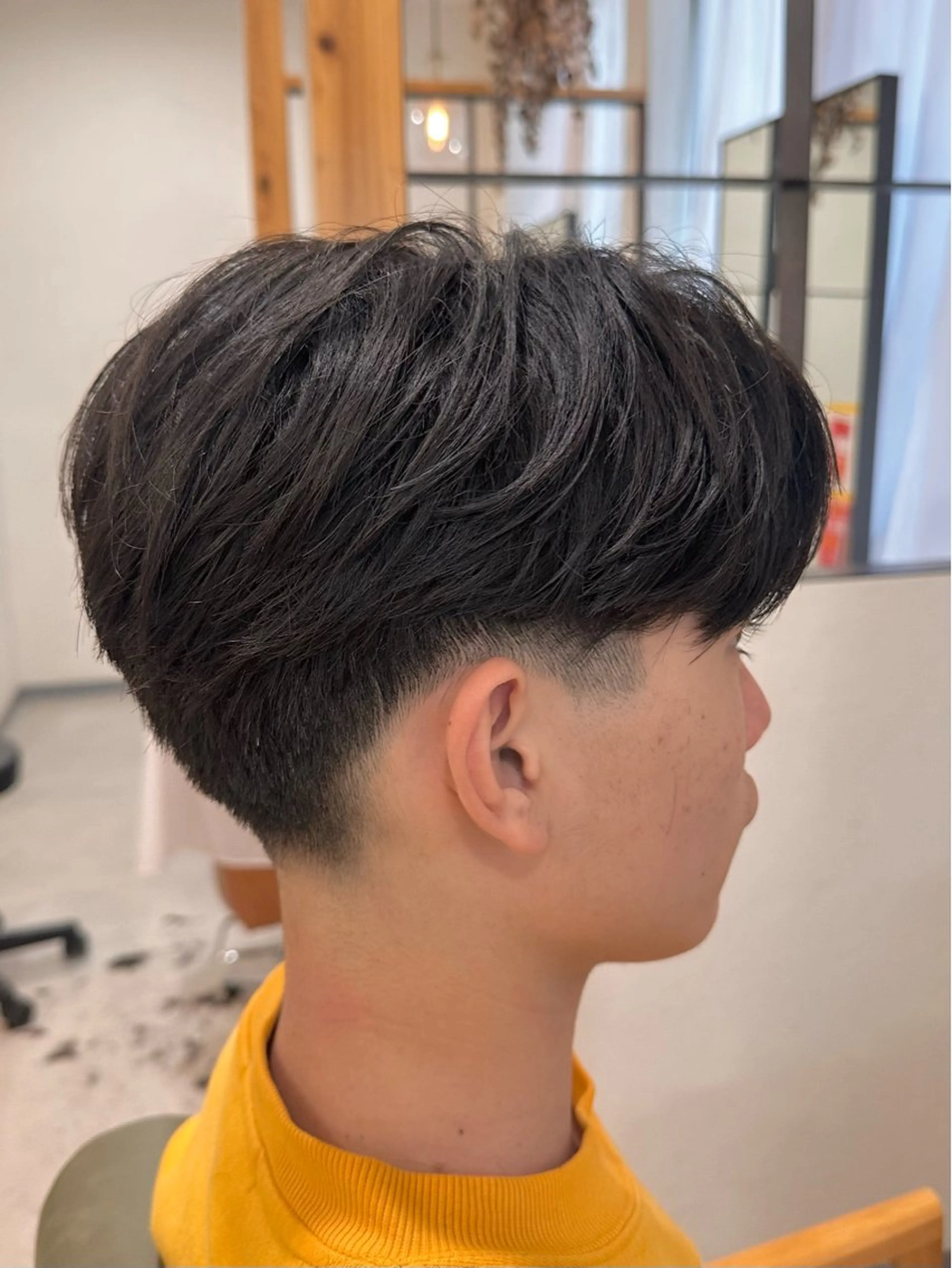 【カット＋ニュアンス、フェザーパーマ】の写真