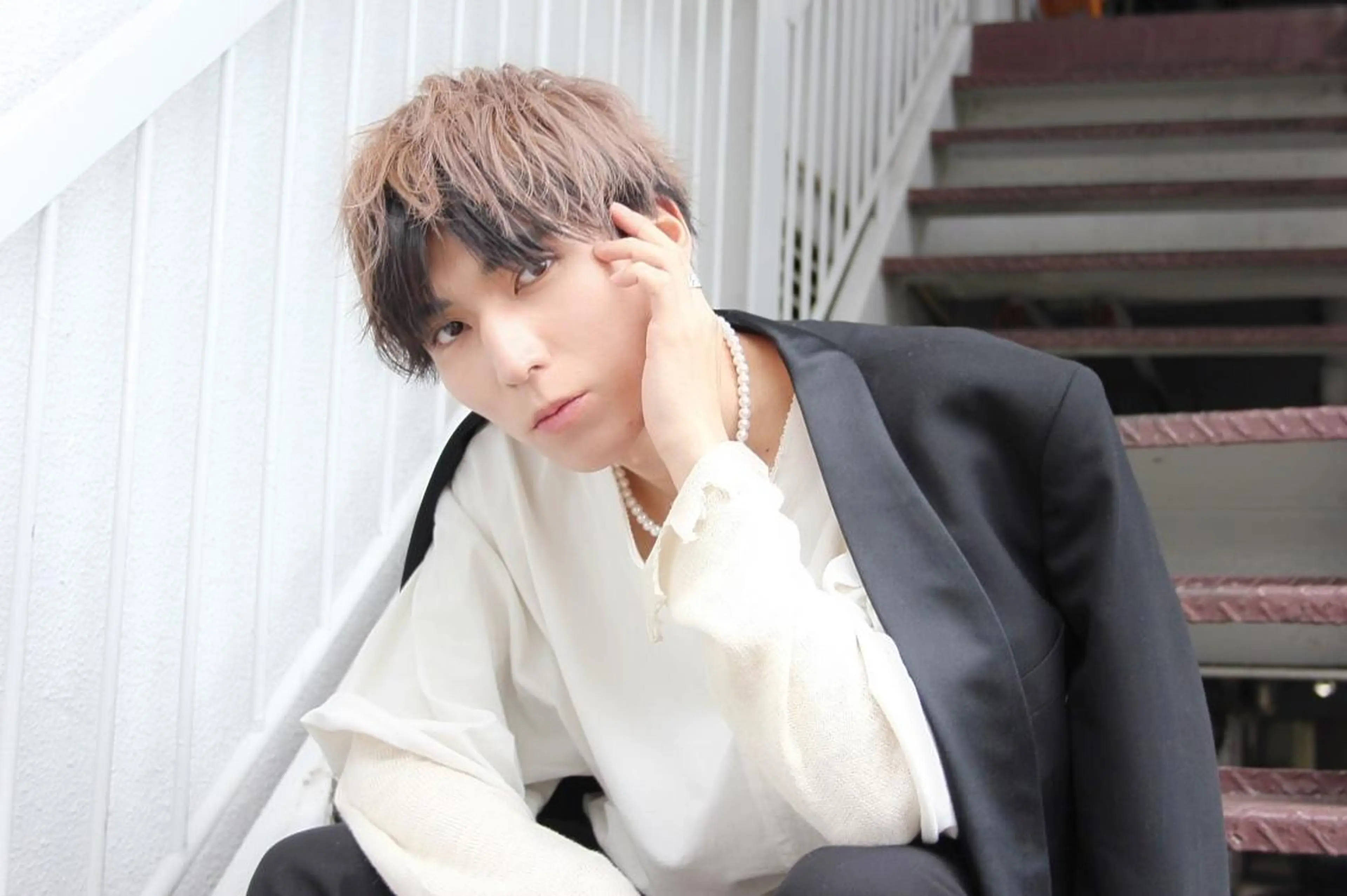 ミディアム ヘアアレンジ カラー パーマ メンズ カット トリートメント ヘッドスパ 公式 Ease by amble luxeのヘアスタイル