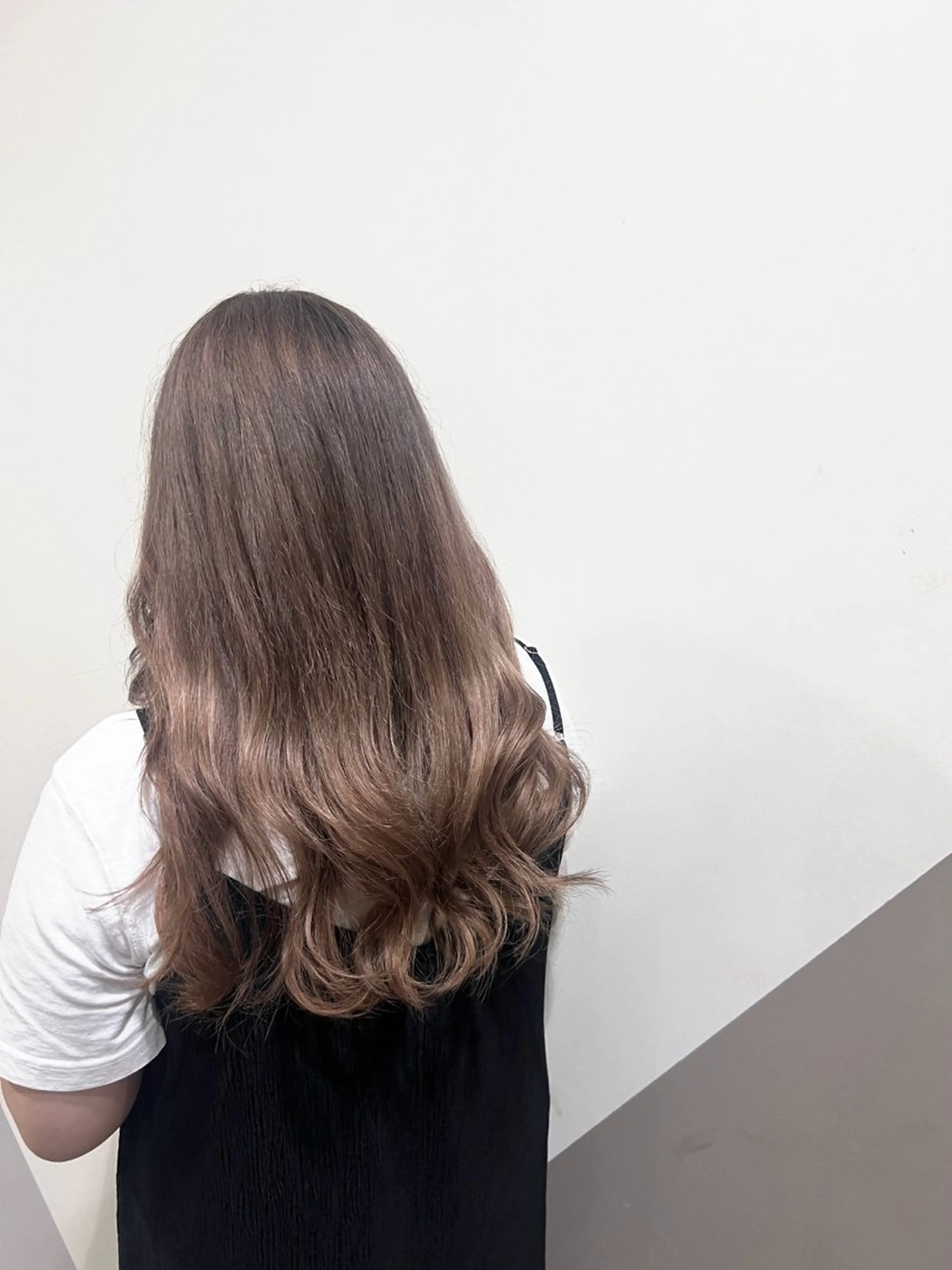 ロング 疋田 玲央のヘアスタイル