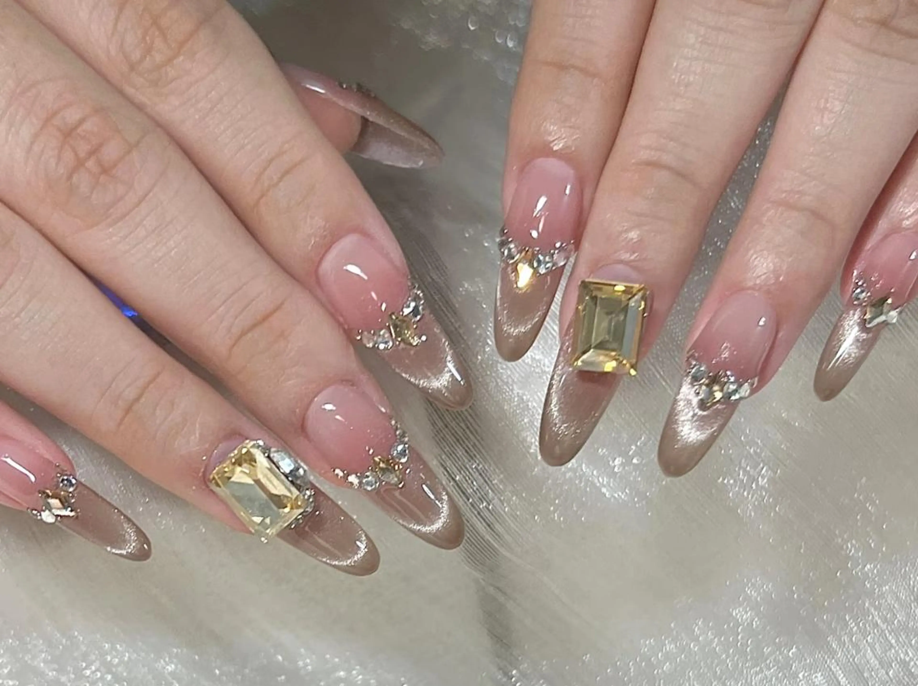 ネイル ハンドネイル エリ🫧 nail池袋東口のネイルデザイン