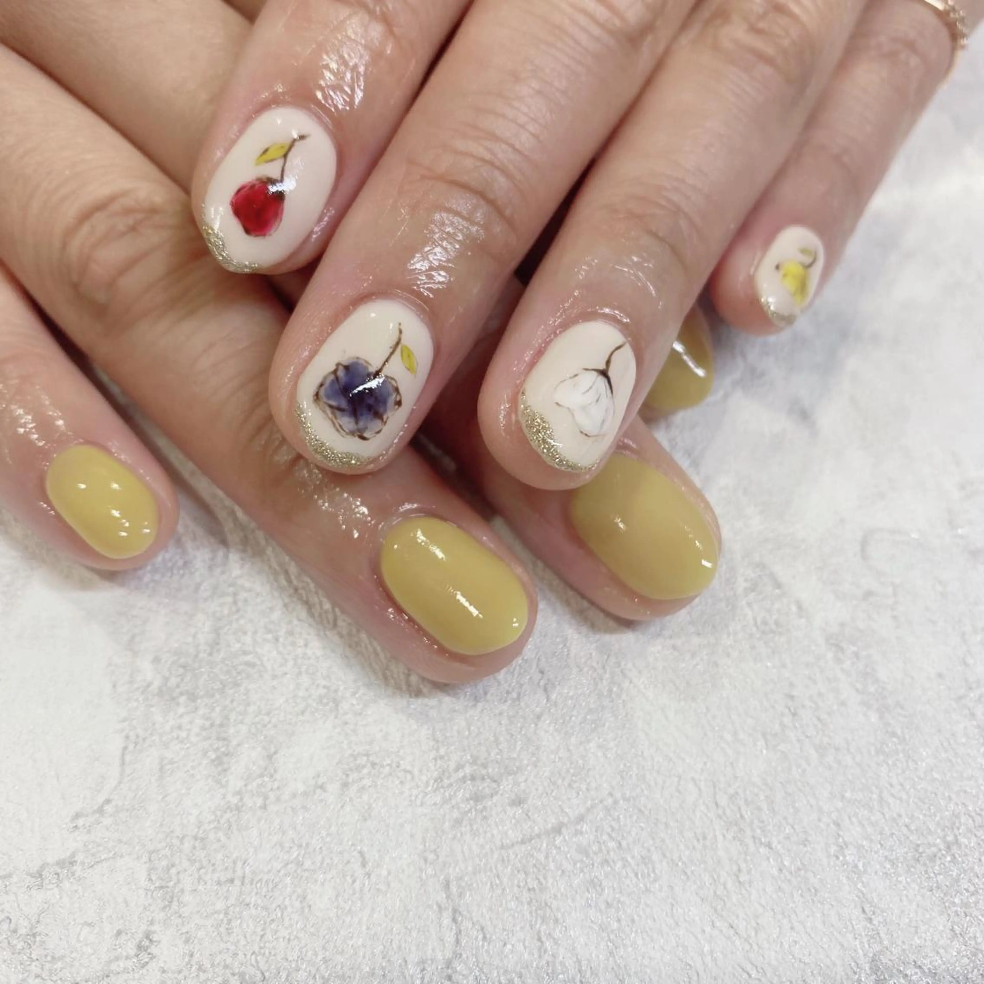 ネイル アートネイル フラワーネイル ワンカラーネイル 春ネイル mimin. by felimo所属・mimin. by felimoのネイルデザイン