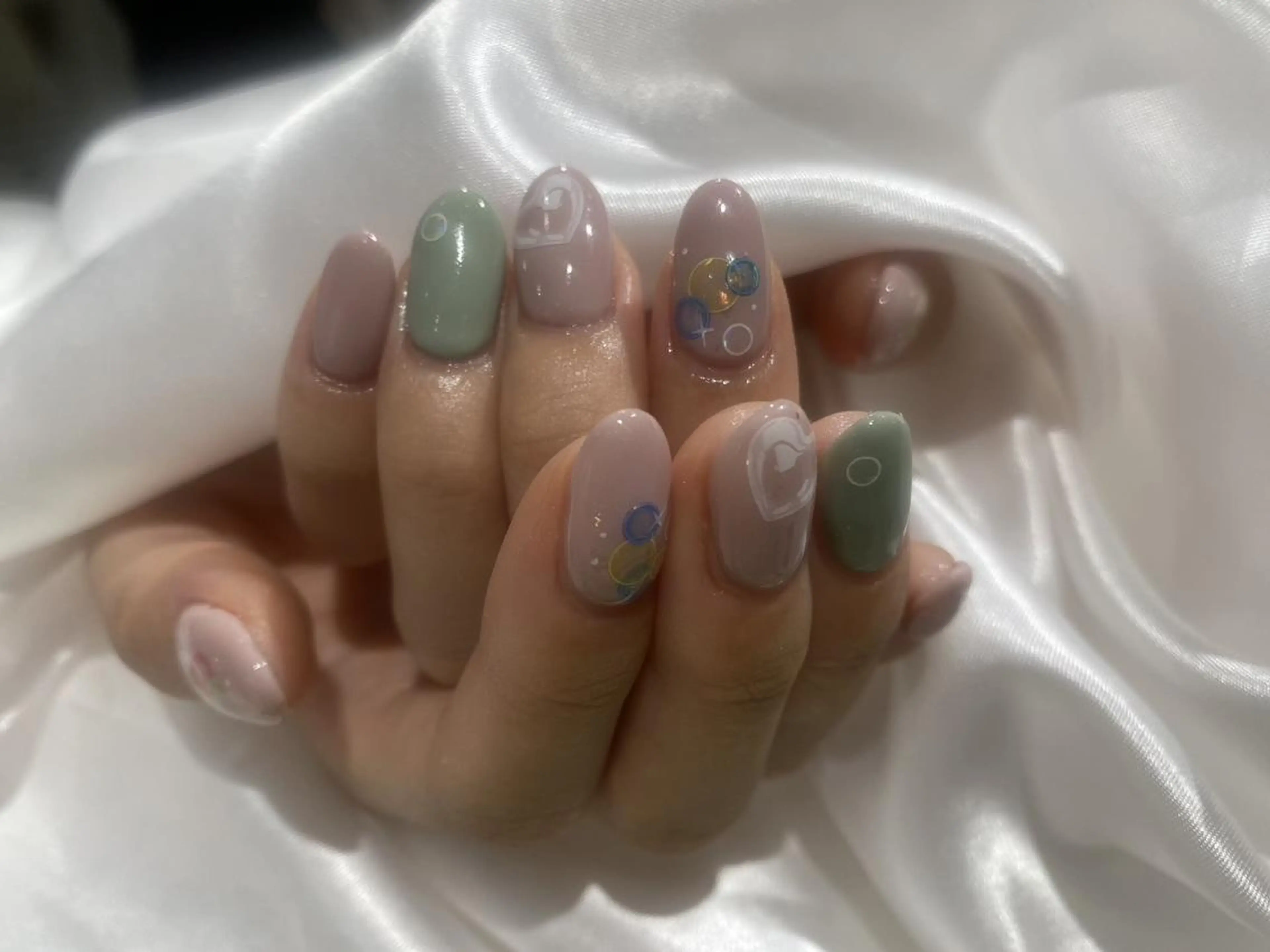 ネイル ハンドネイル ハンドケア SalonLinda Madokaのネイルデザイン