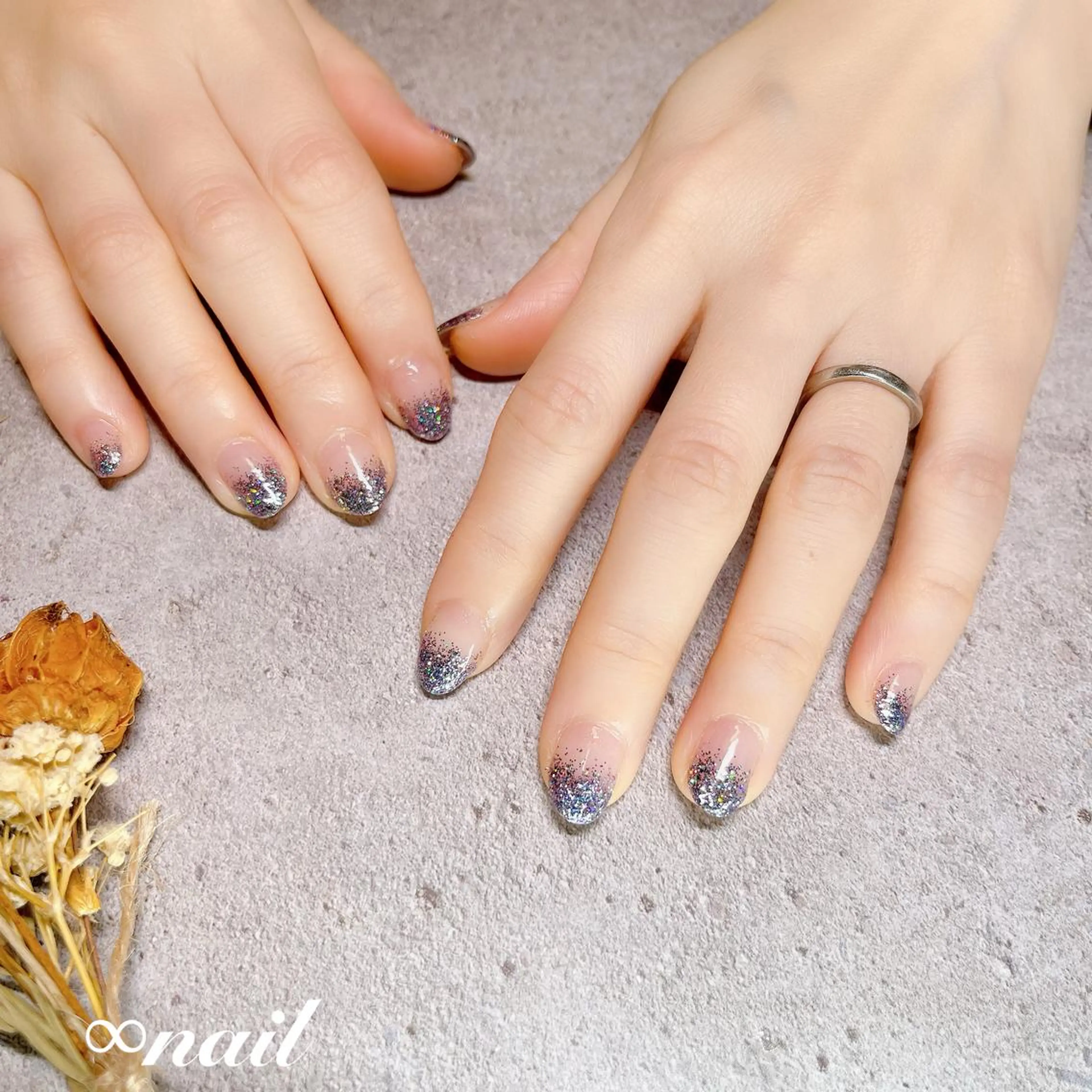 ネイル アートネイル ジェルネイル 氷ネイル・うるうるネイル キラキラネイル ラメ(グリッター) ♾nail 恵美のマツエク・マツパデザイン