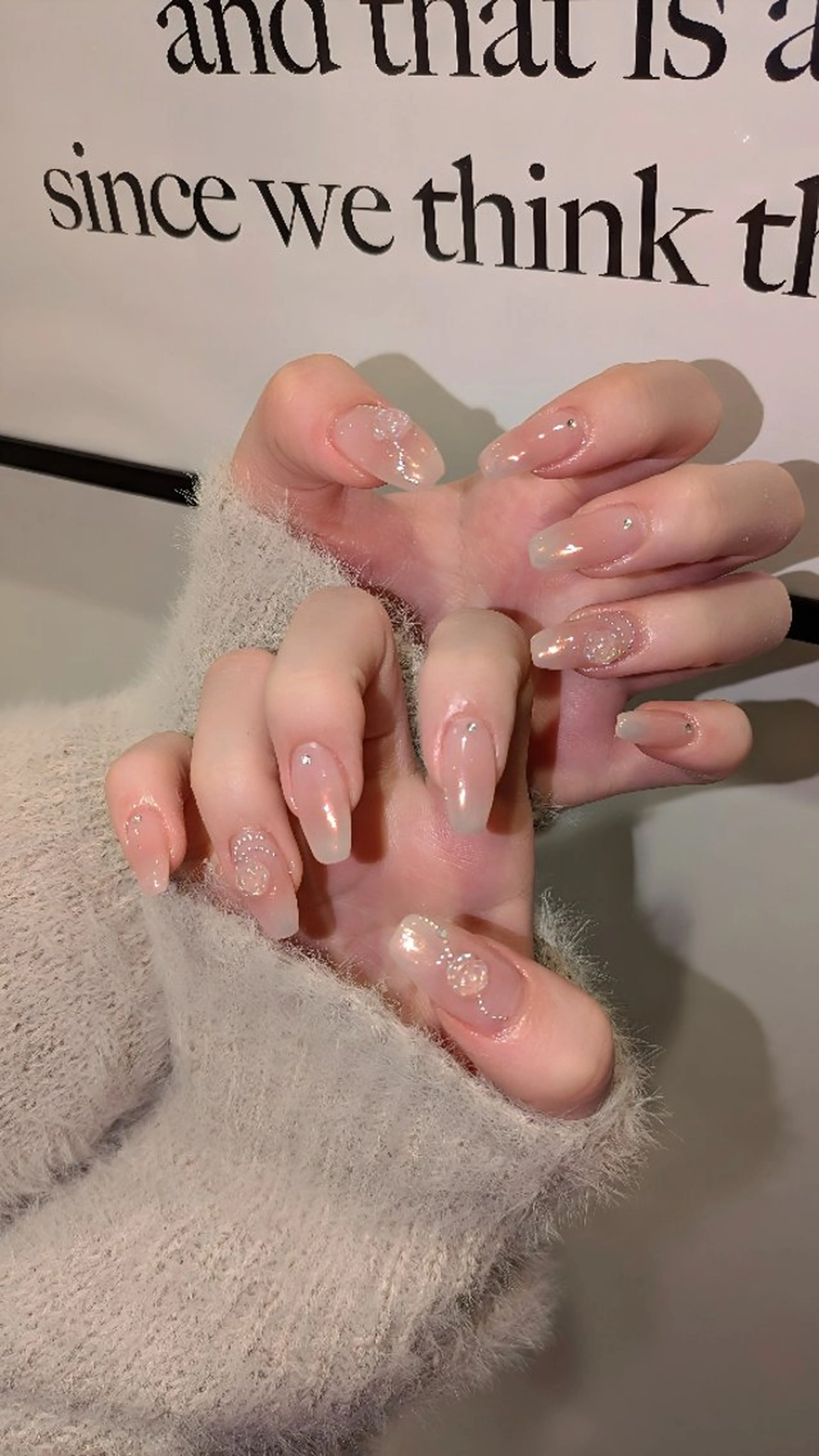 ネイル チークネイル ハンドネイル EARTH coiffure beaute　ふじみ野店所属・EARTHふじみ野 ネイル　森花鈴のネイルデザイン