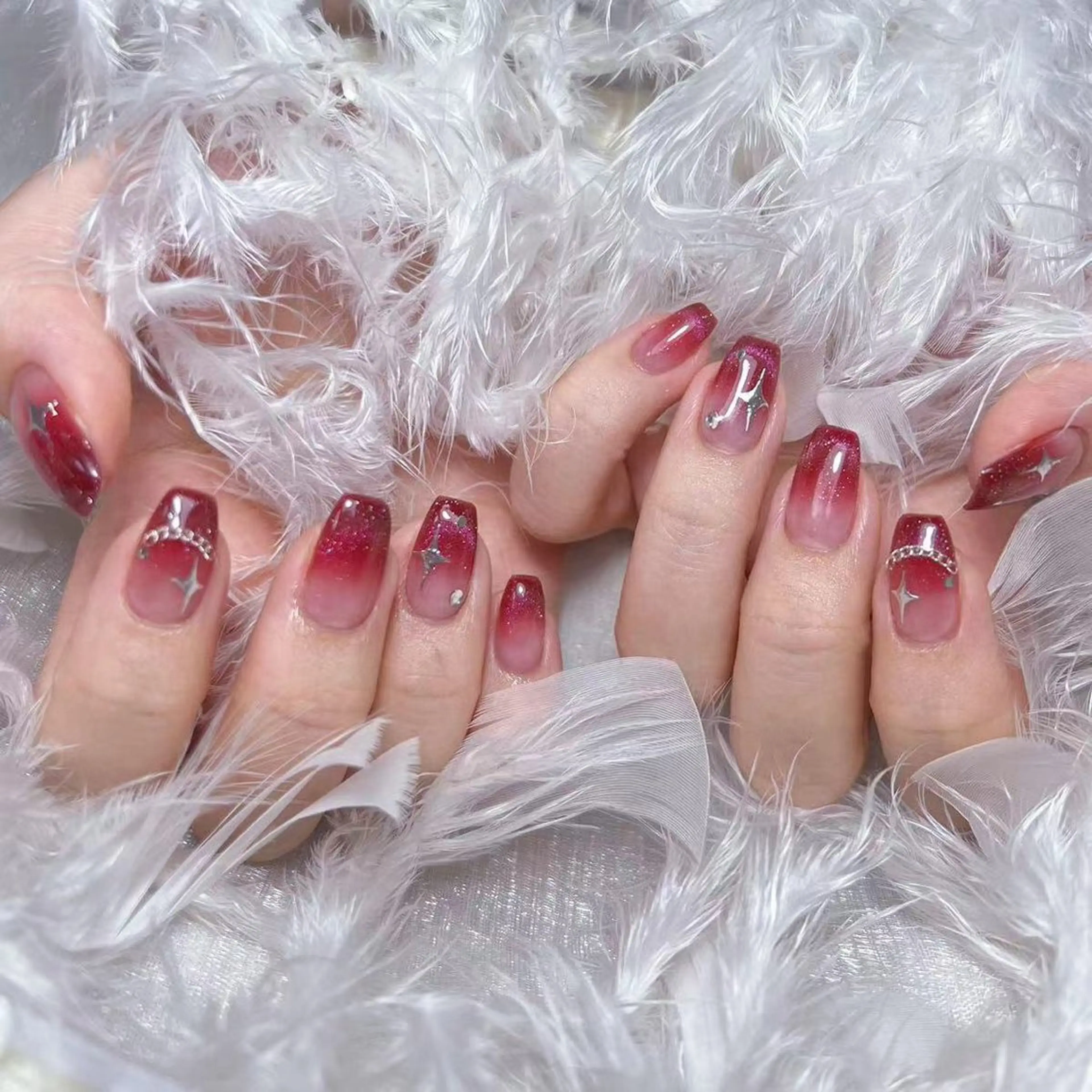 ネイル ハンドネイル DIAMOND Nail🥇のネイルデザイン