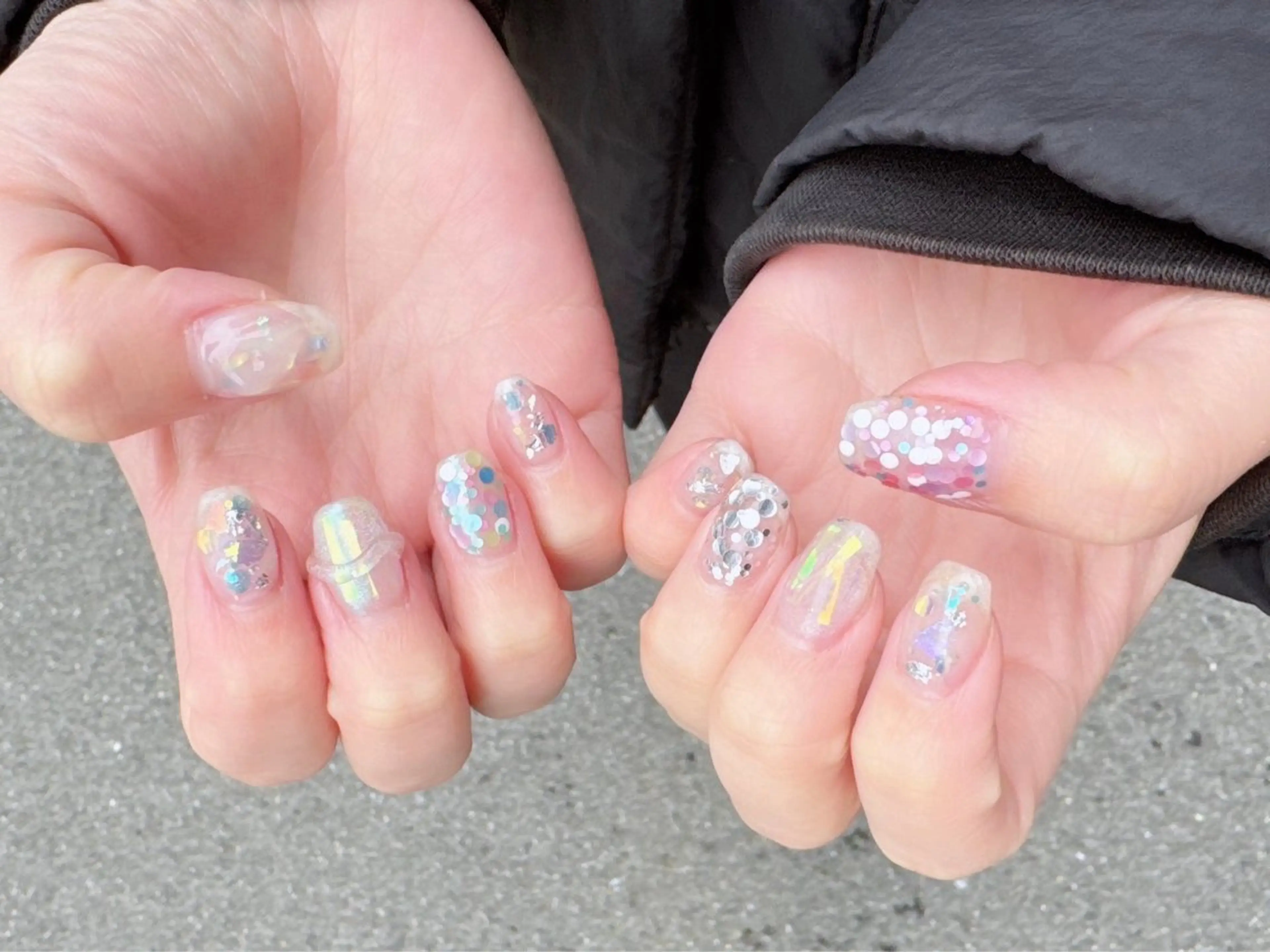 ネイル ハンドネイル カラーズビューティサロン所属・石井 桃子のネイルデザイン